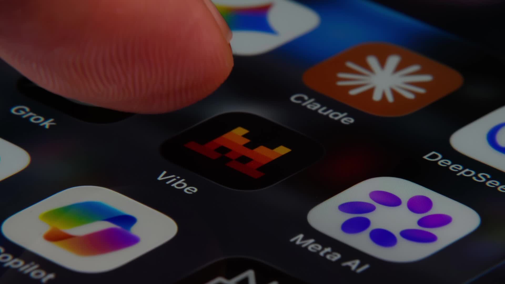Video Illustrations - Mistral AI Raises €3 Billion in Record Funding Round