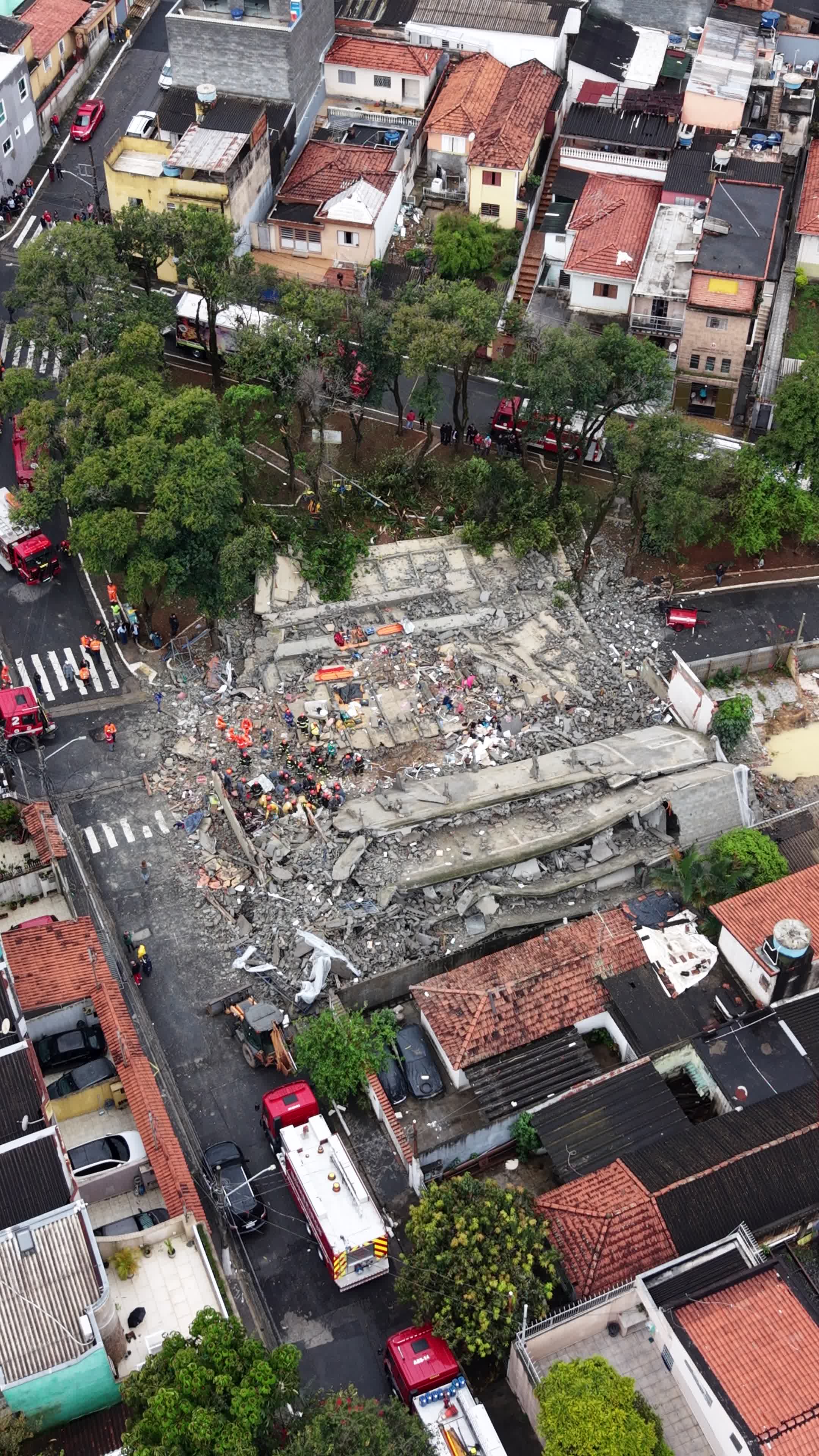 Aerial view of a building collapse in the city of São Paulo, Brazil.