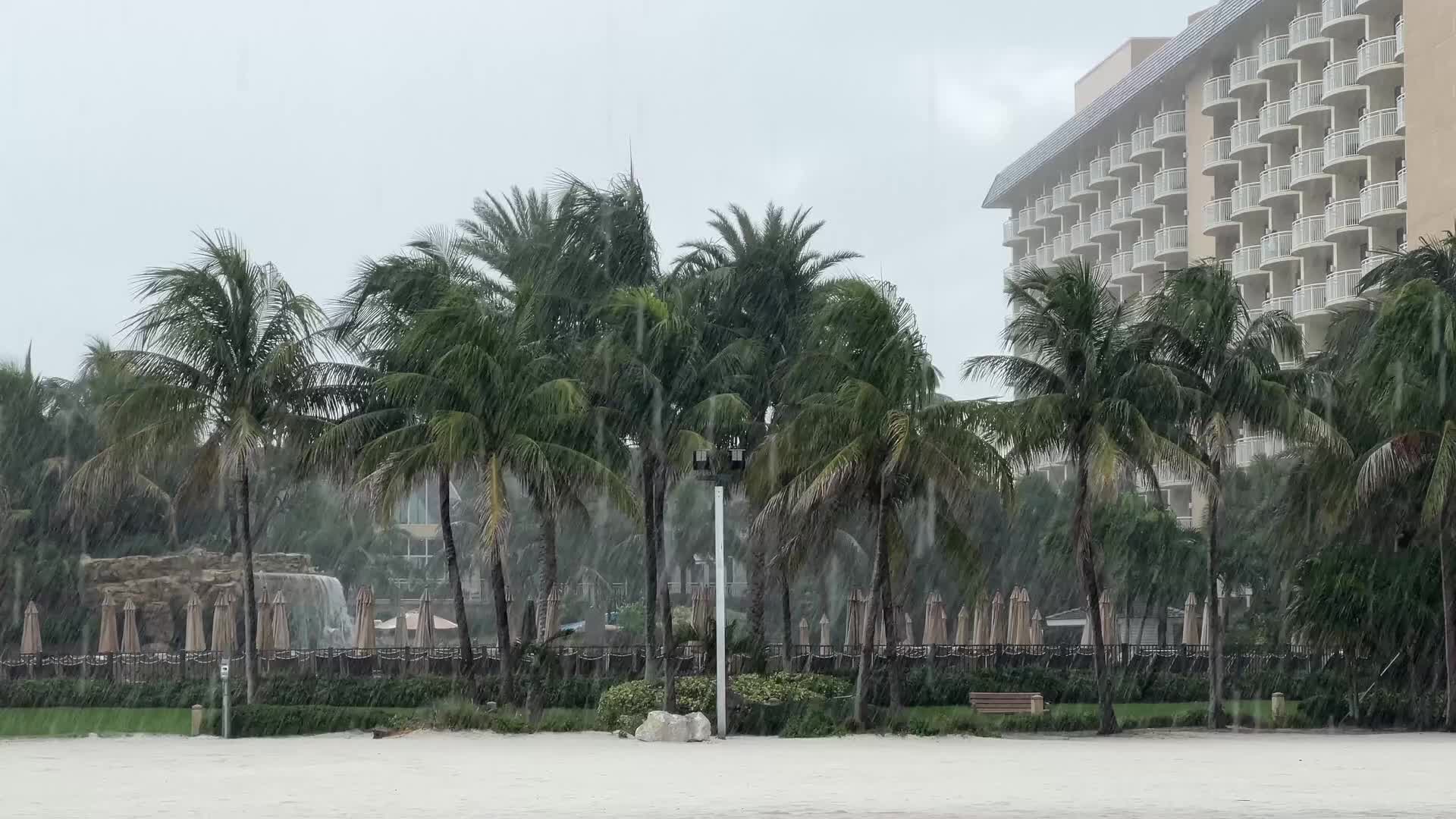 Thunderstorm along Crescent Beach