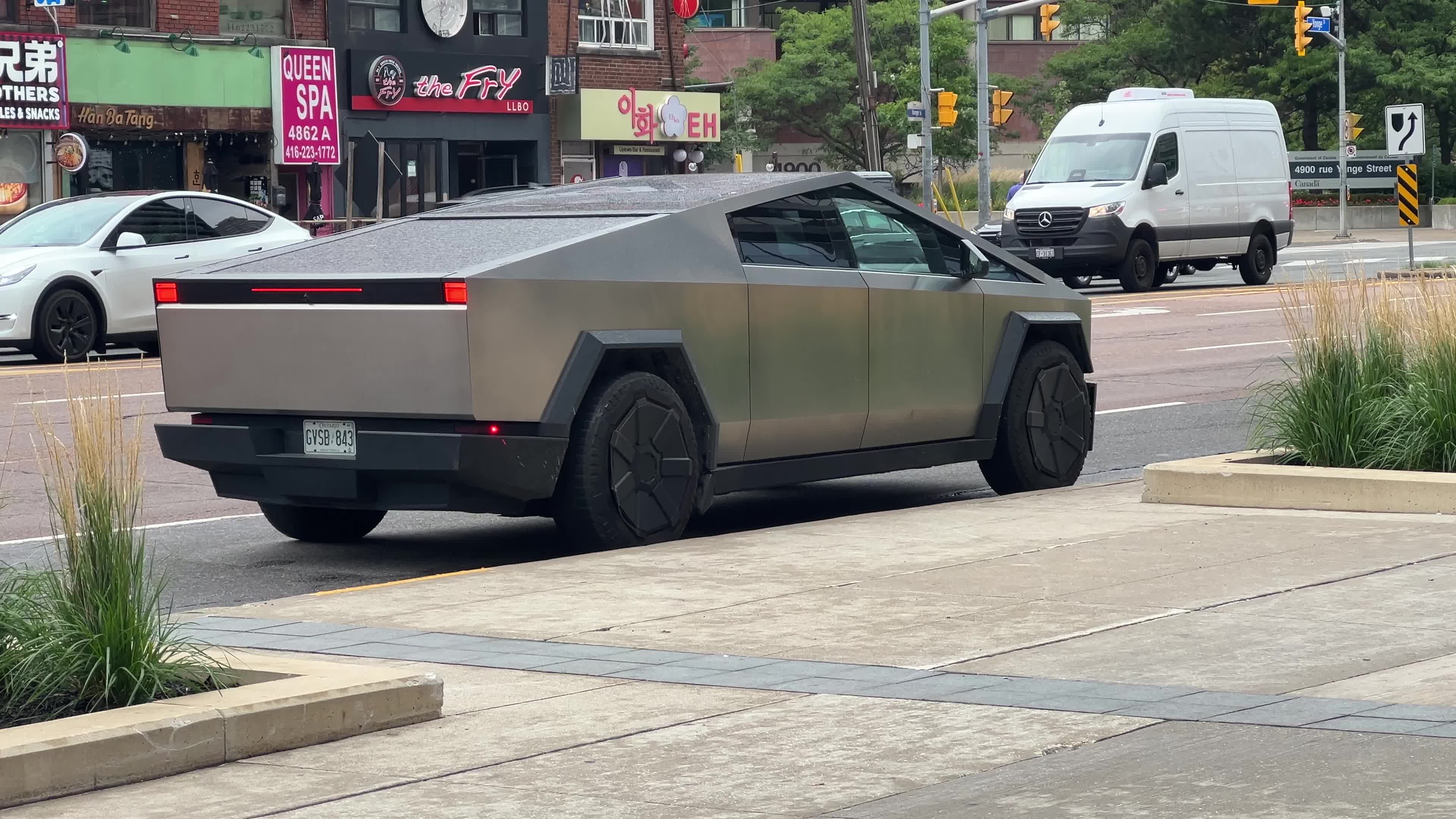 Tesla Cybertruck