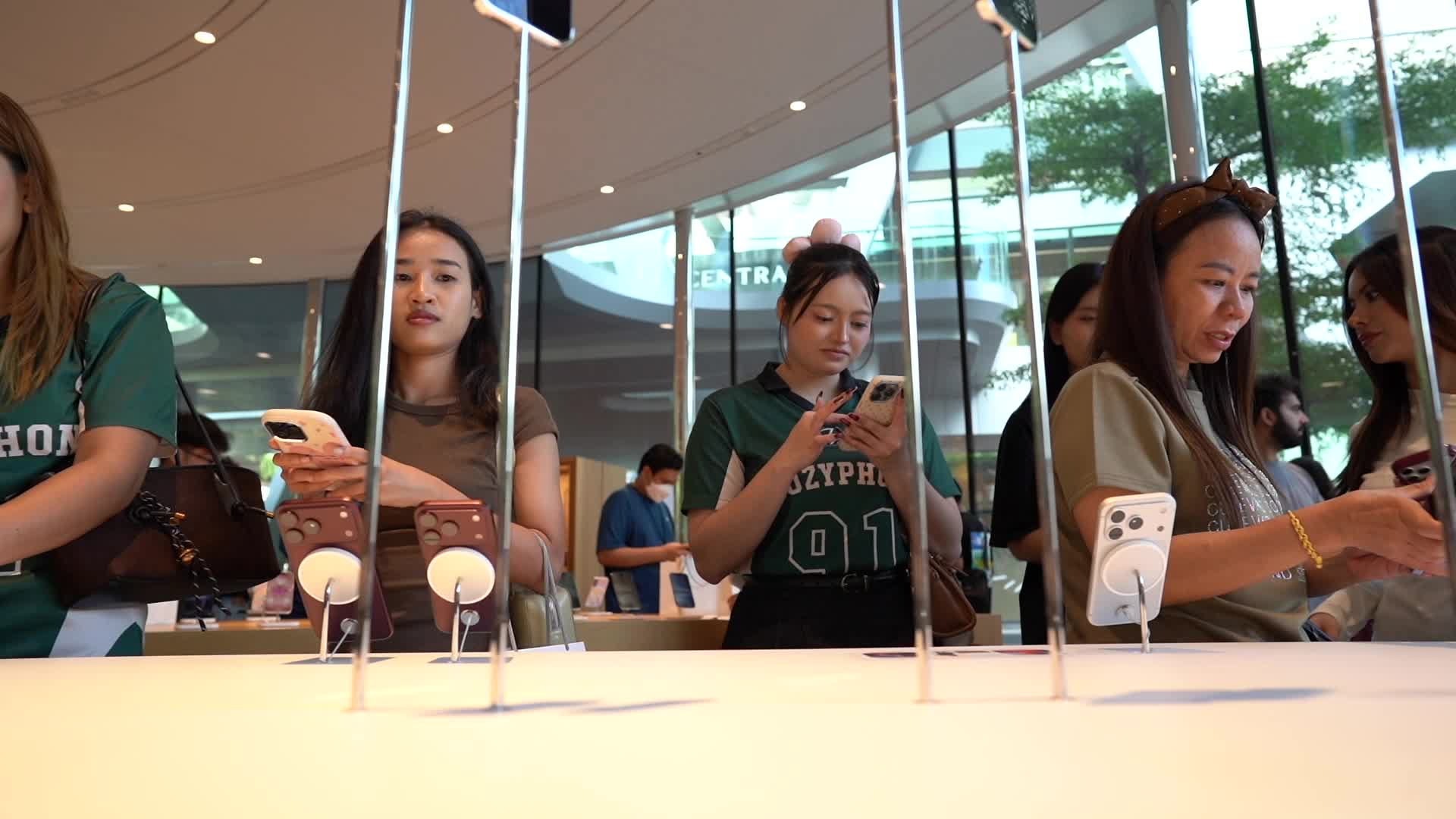 Apple launches new iPhone 18 in Thailand.