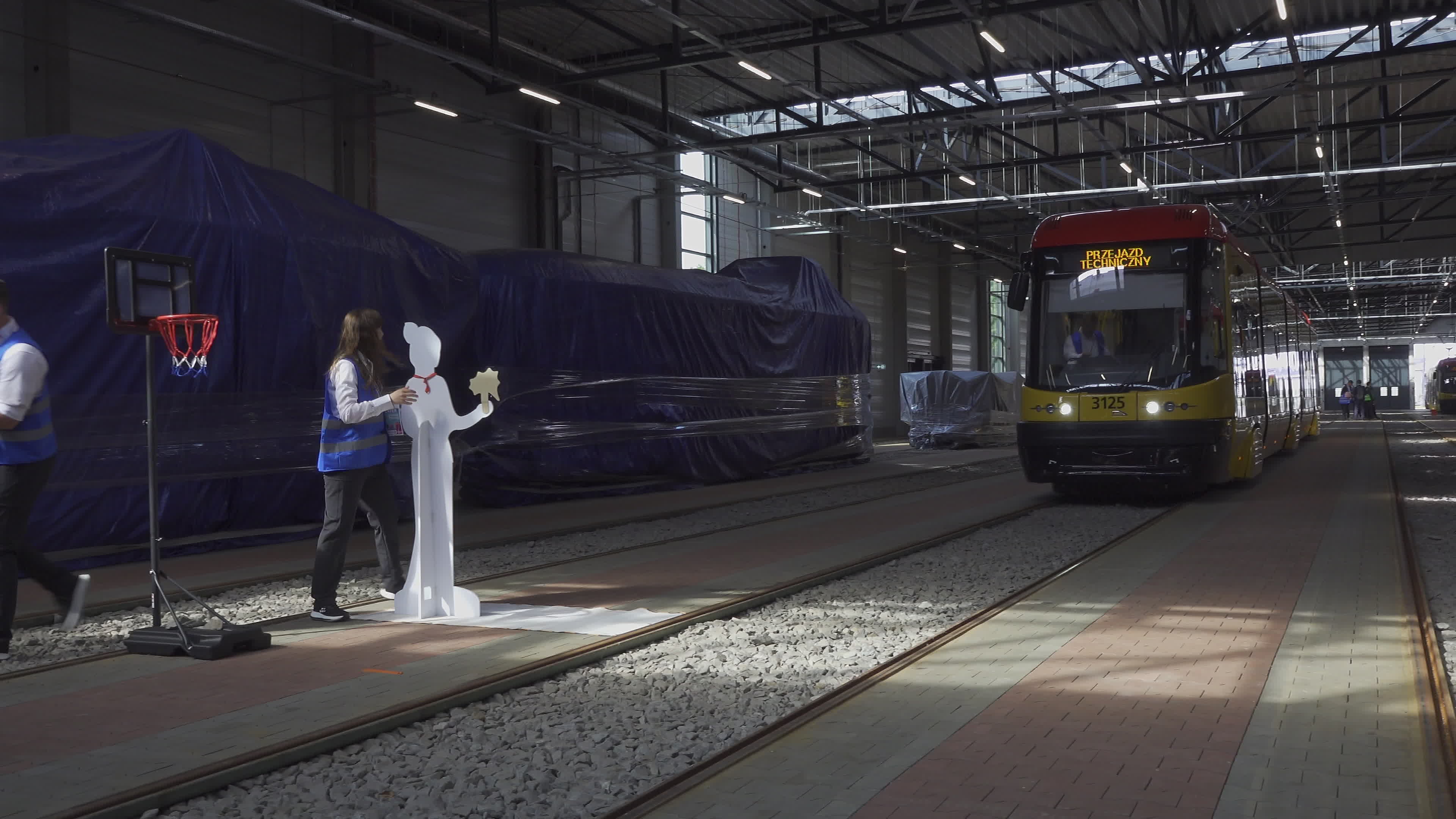 International teams practice for tram driving championships in Warsaw