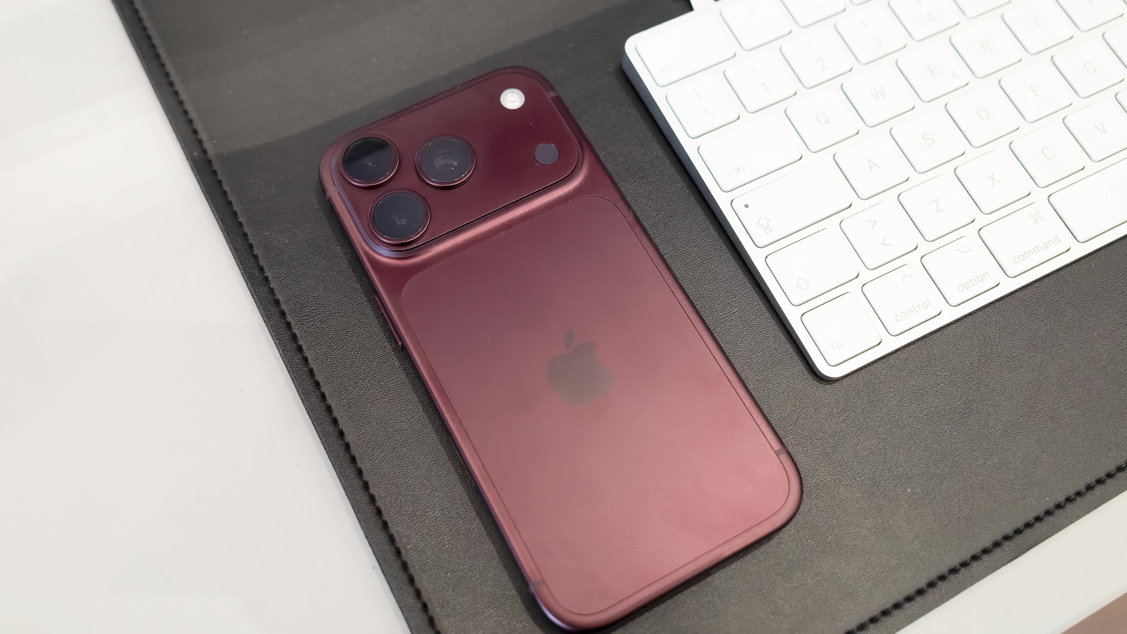 Apple unveils the new iPhone 18 Pro