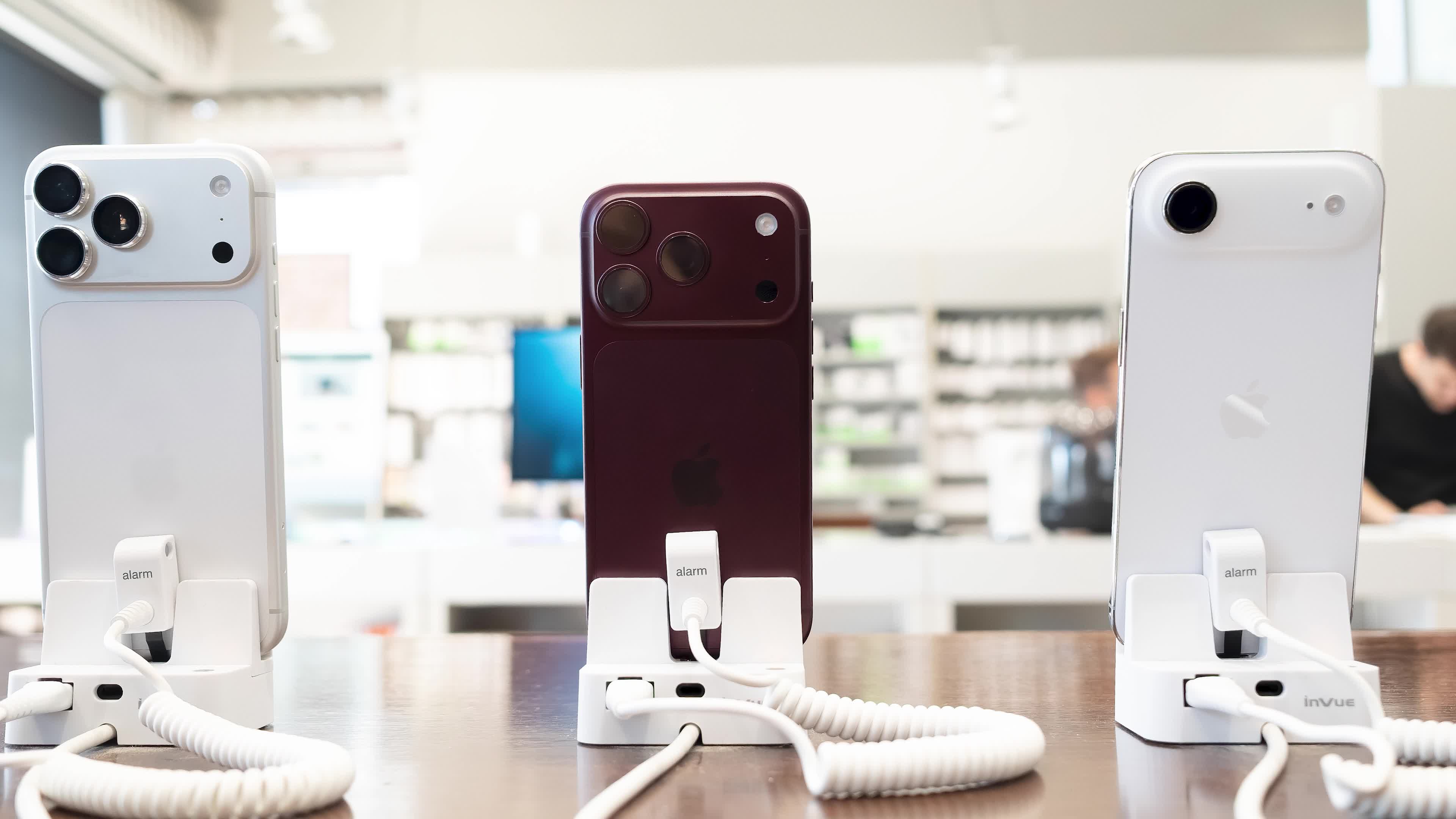 Apple unveils the new iPhone 18 Pro