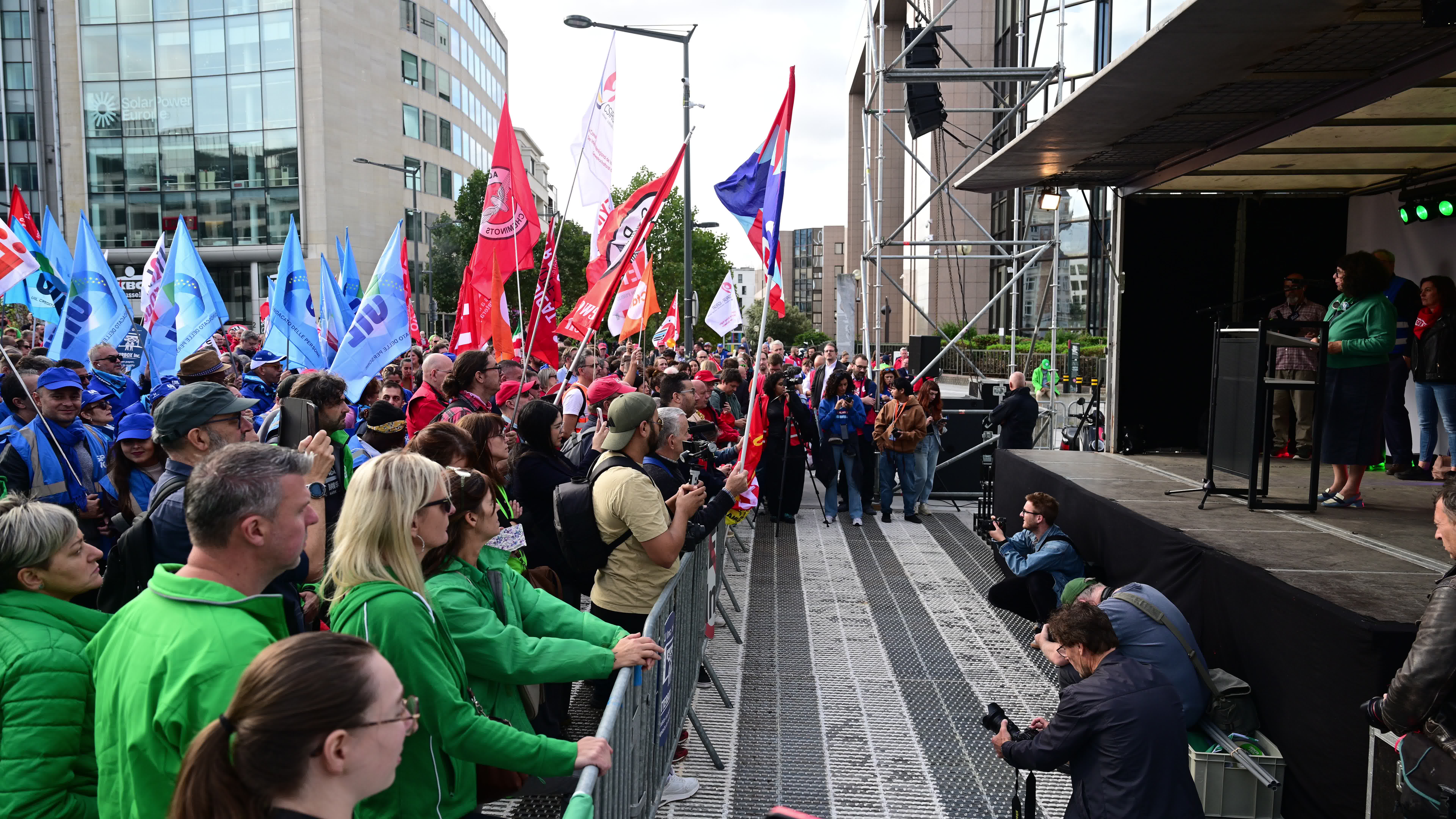 Trade unions demonstrate against proposed EU Inc. rules