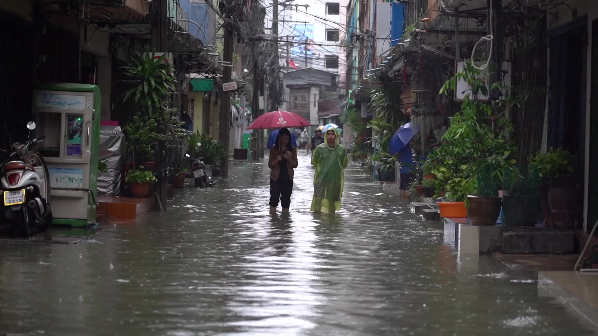 Heavy Rains Across in Bangkok.