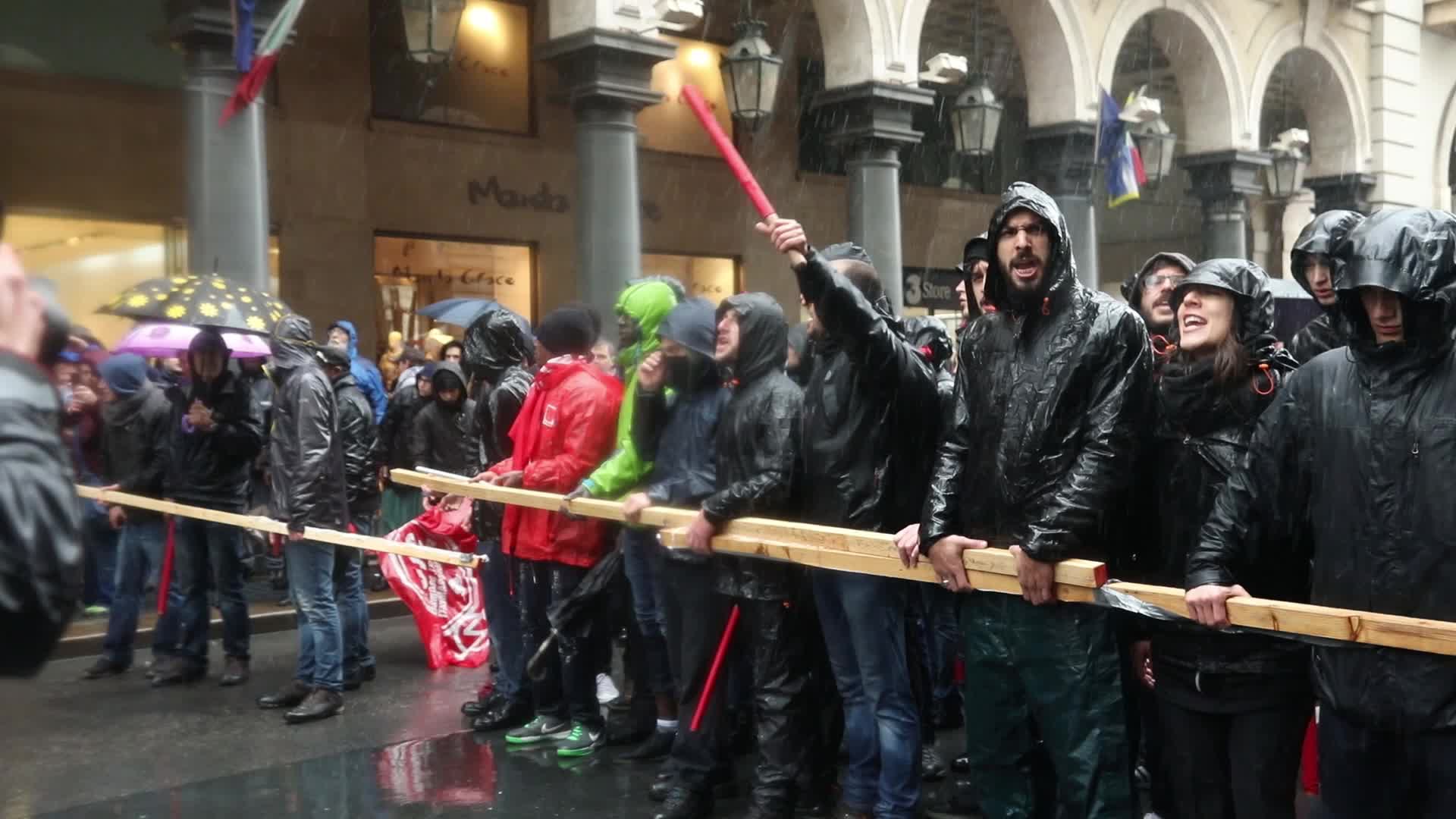 May Day Turns Violent In Turin