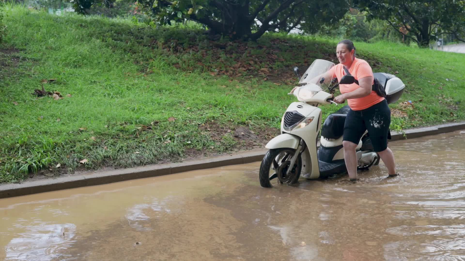 Heavy Rain Causes Flooding in Barcelona