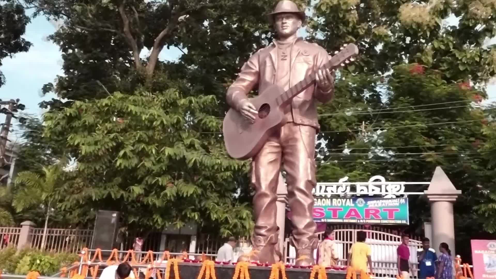 Assam remembers  popular Bollywood singer and composer Zubeen Garg on his first death anniversary in India