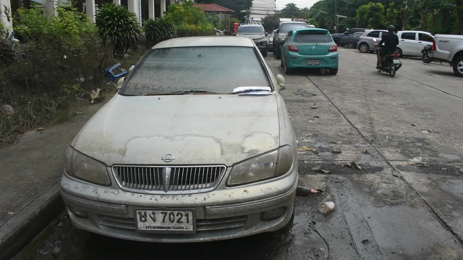 General view shows damage vehicles cause from heavy floods in Bangkok.