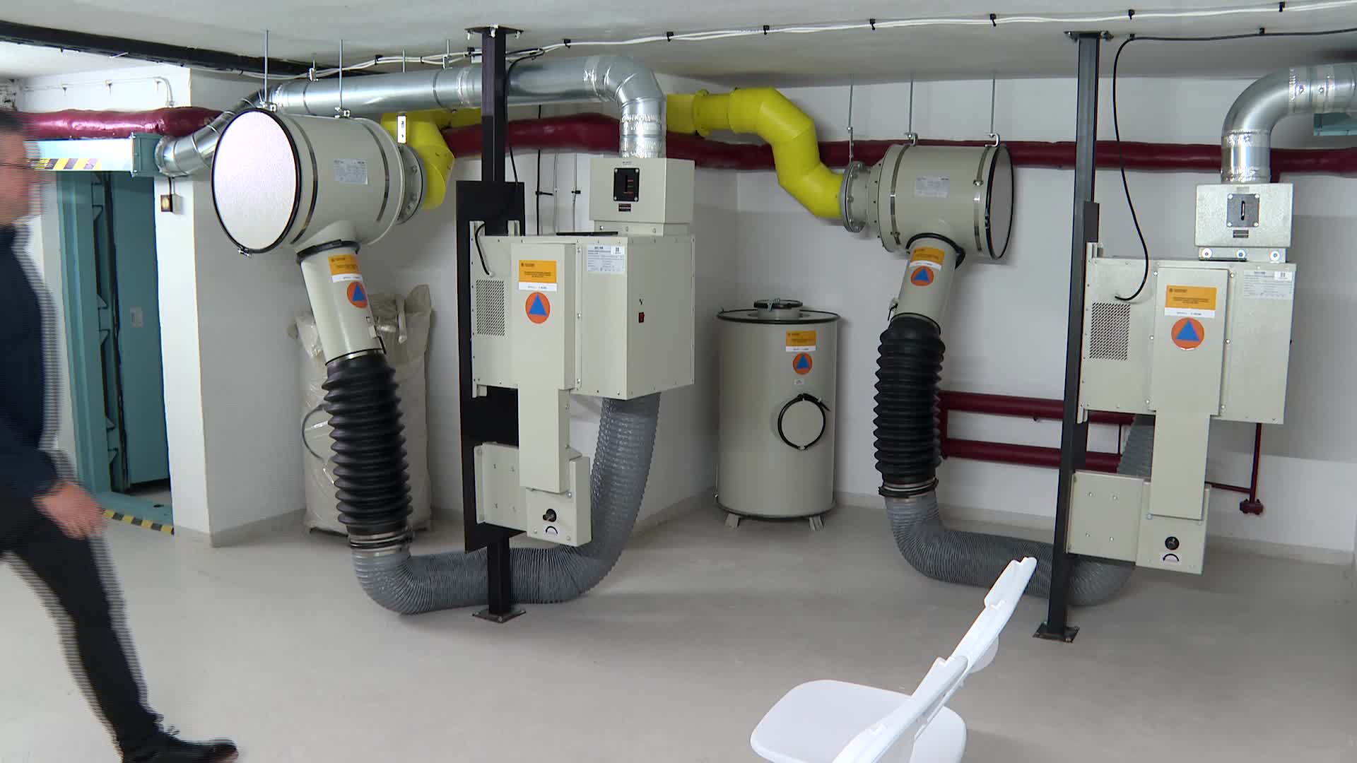 Poland: bomb shelter