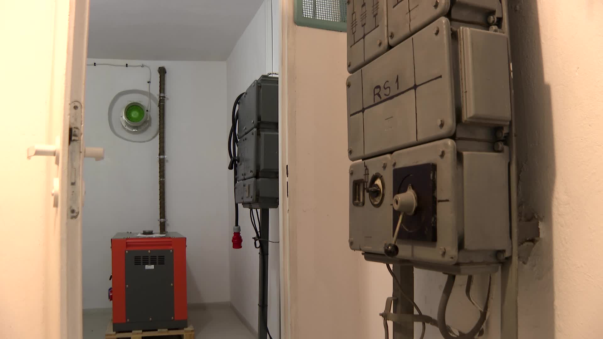 Poland: bomb shelter