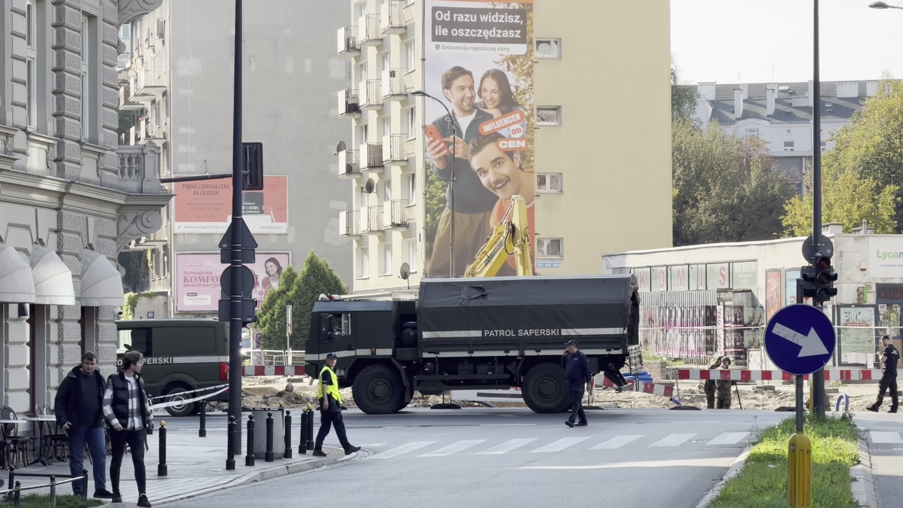 Emergency services respond after construction company finds alleged World War II bomb in Warsaw