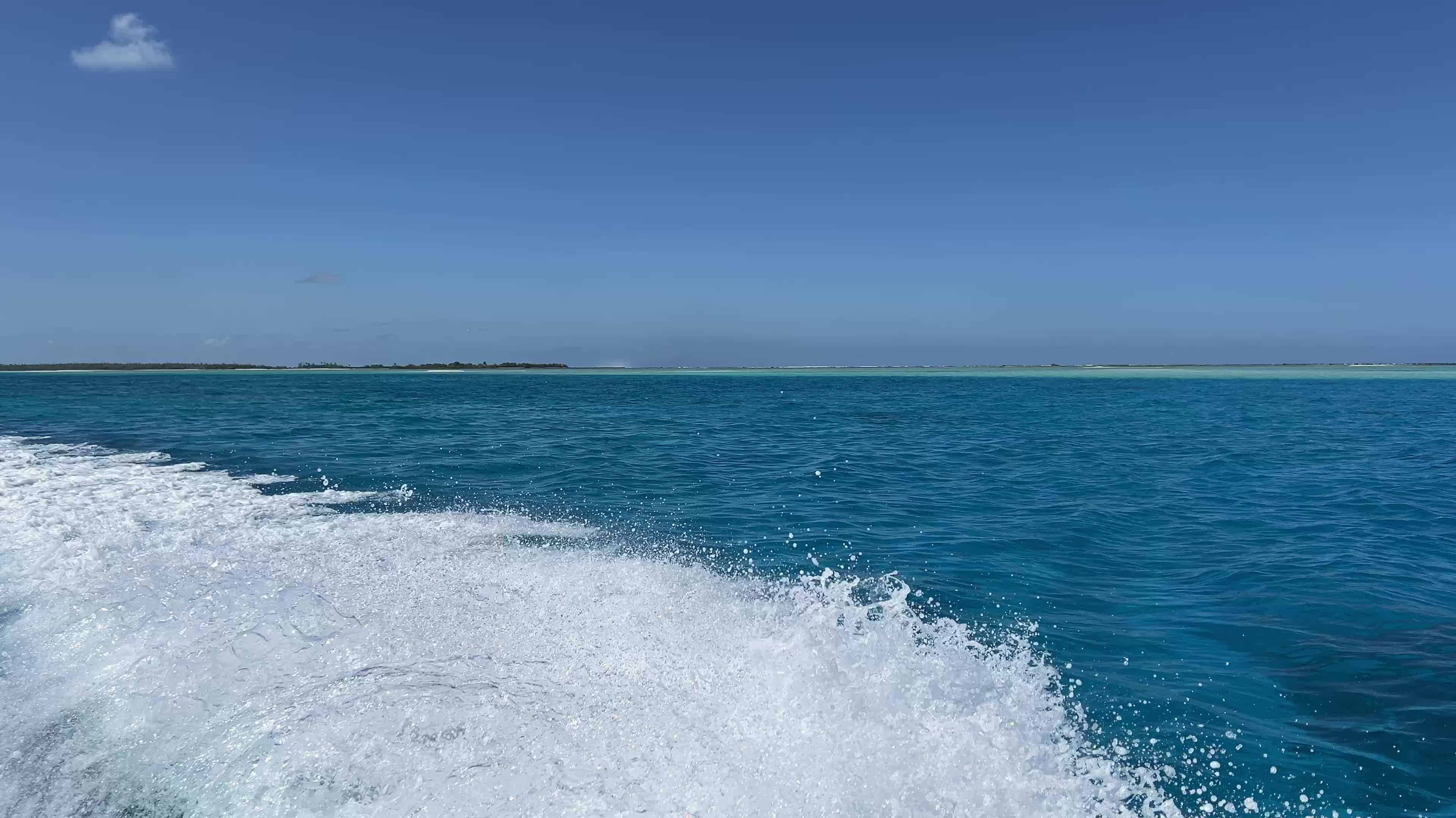 Daily life in Rangiroa