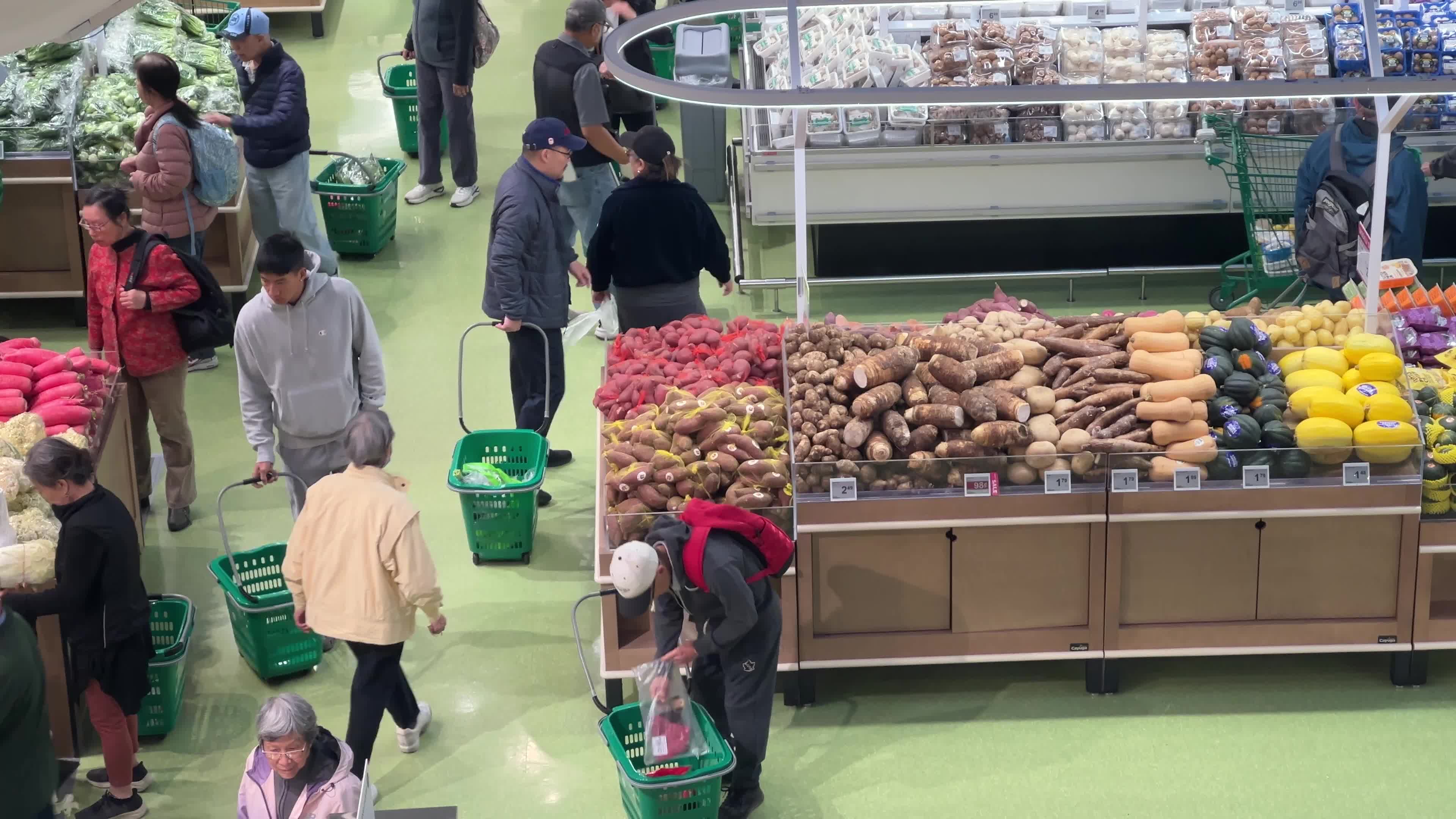 Canadians are paying almost 30 percent more for groceries compared to five years ago