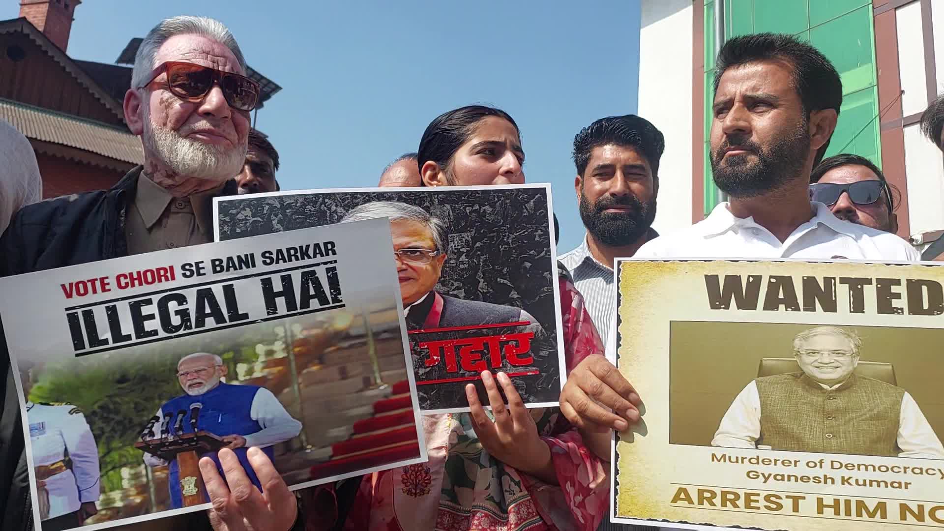 Protest against the Chief Election Commissioner of India in Kashmir