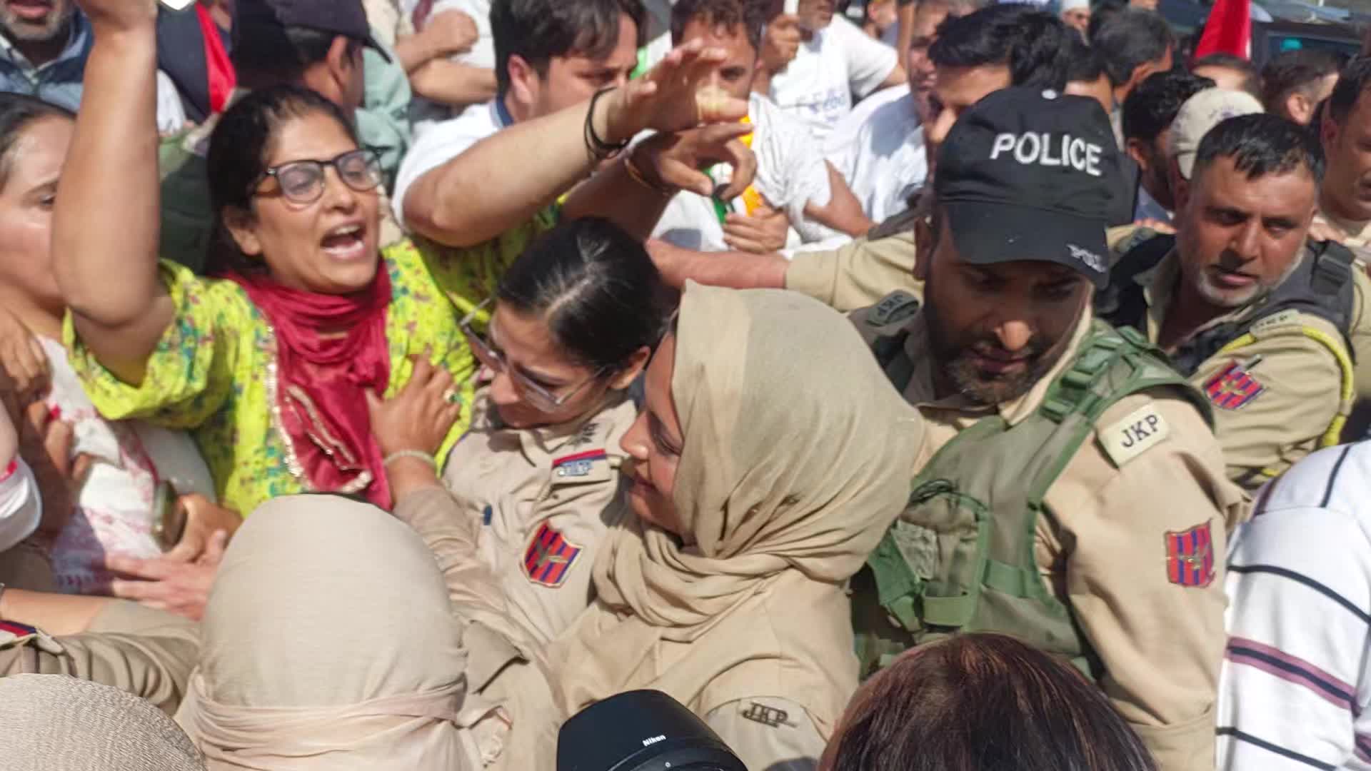 Protest against the Chief Election Commissioner of India in Kashmir