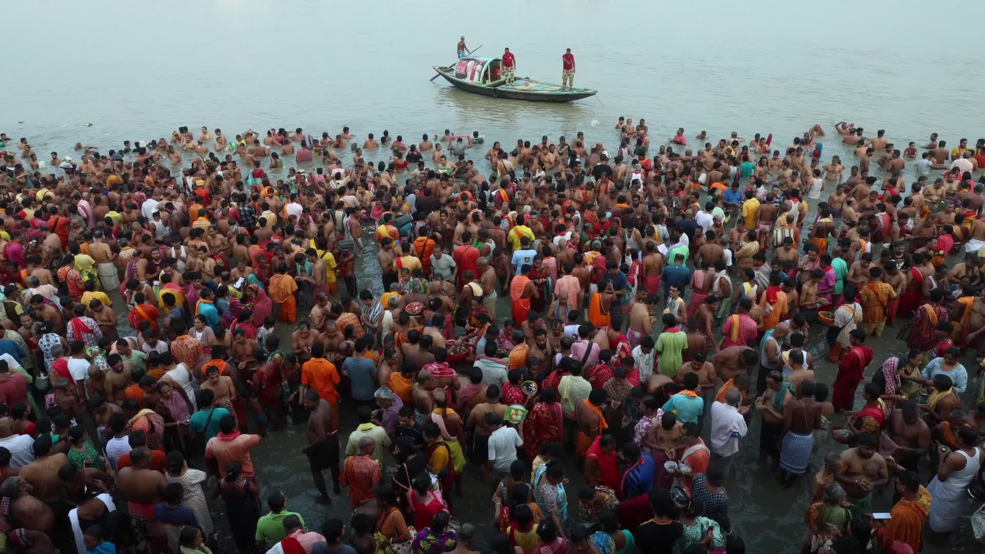 Tarpan Ritual In Kolkata, India