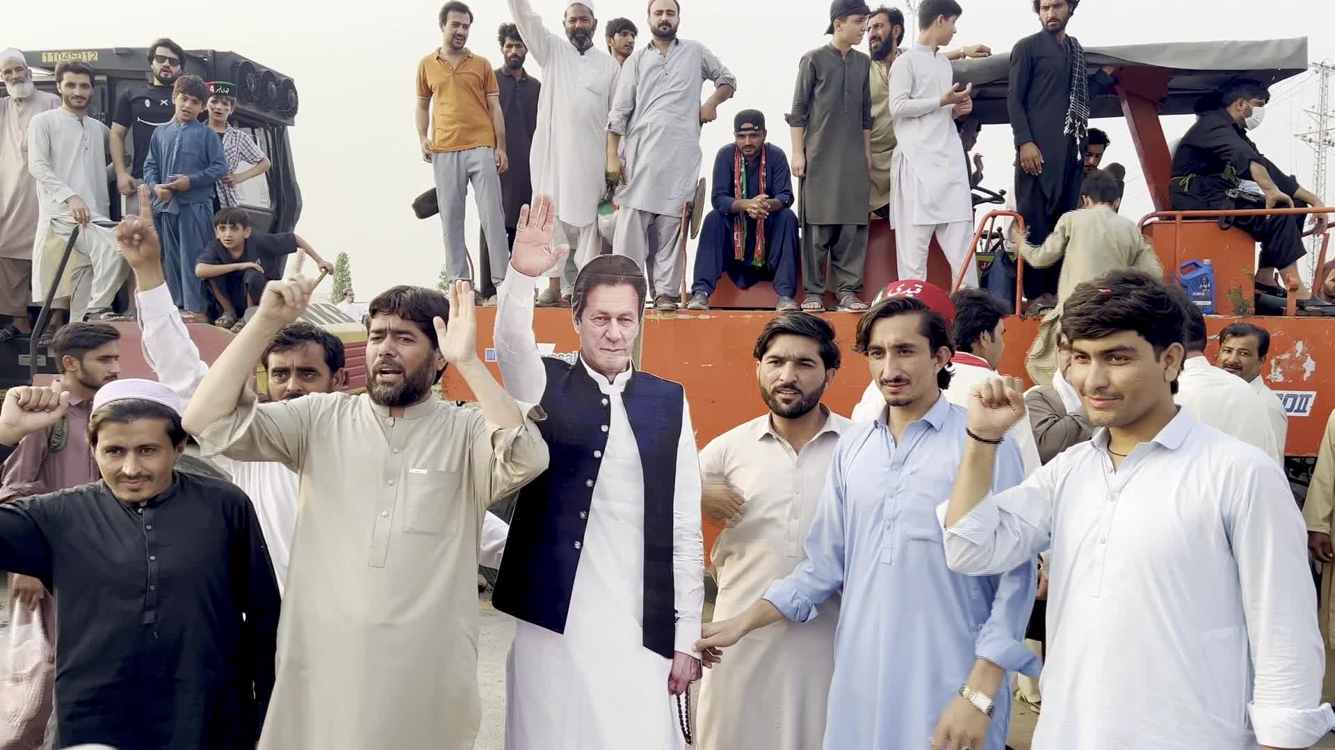 Opposition PTI long march to Islamabad reaches Peshawar - 10/08/2026