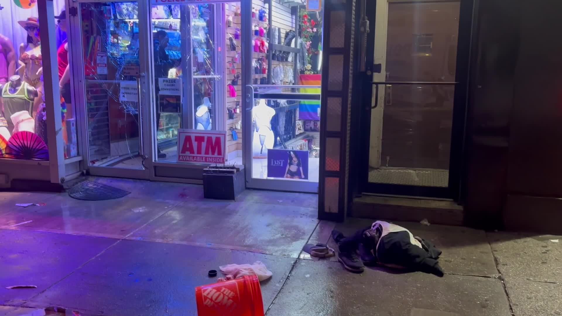 Man Killed After Assault Near Rainbow Station Sex Shop In Manhattan New York - 11 October 2026