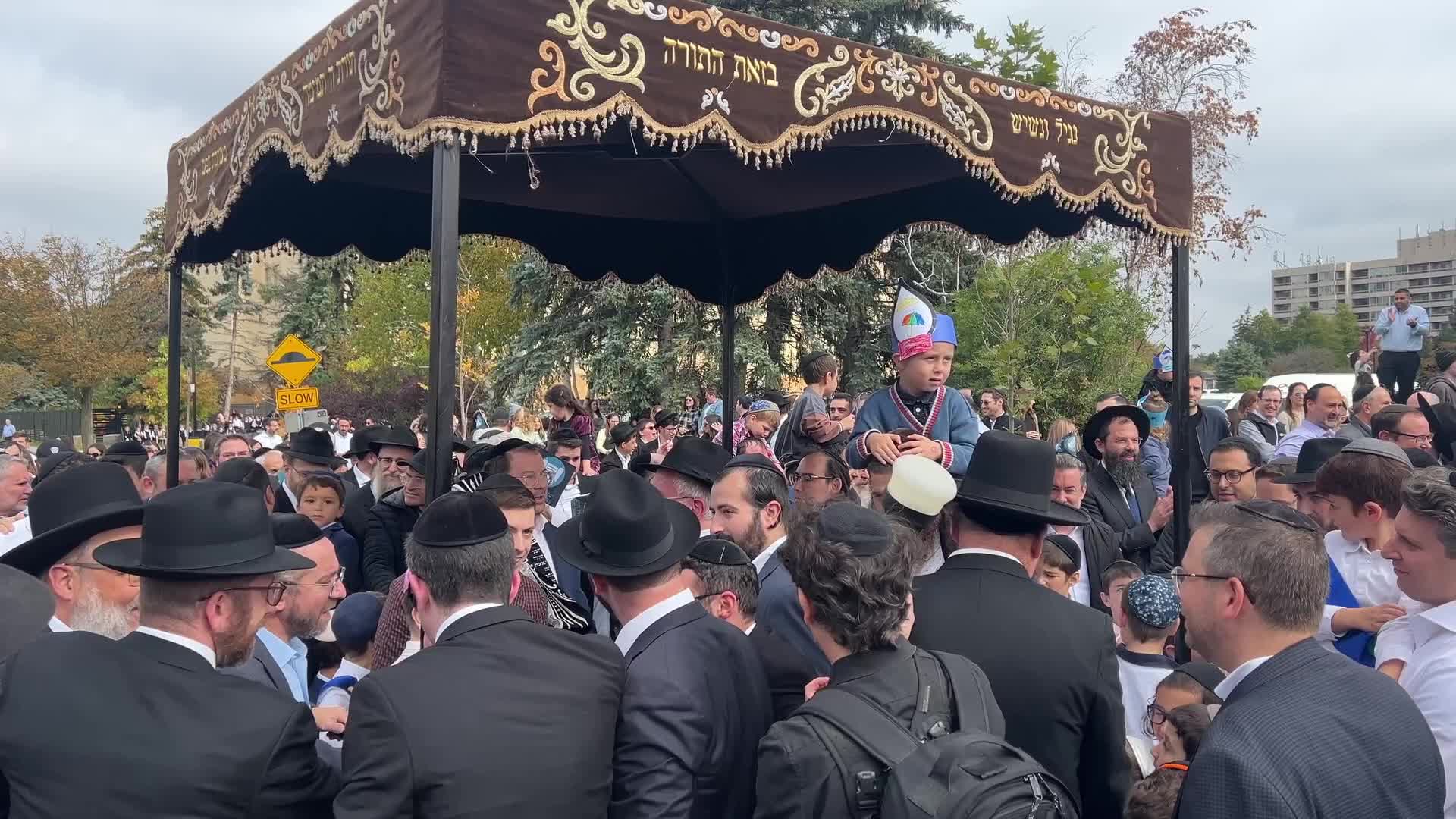 Grand opening of a new synagogue and Hebrew school in Vaughan