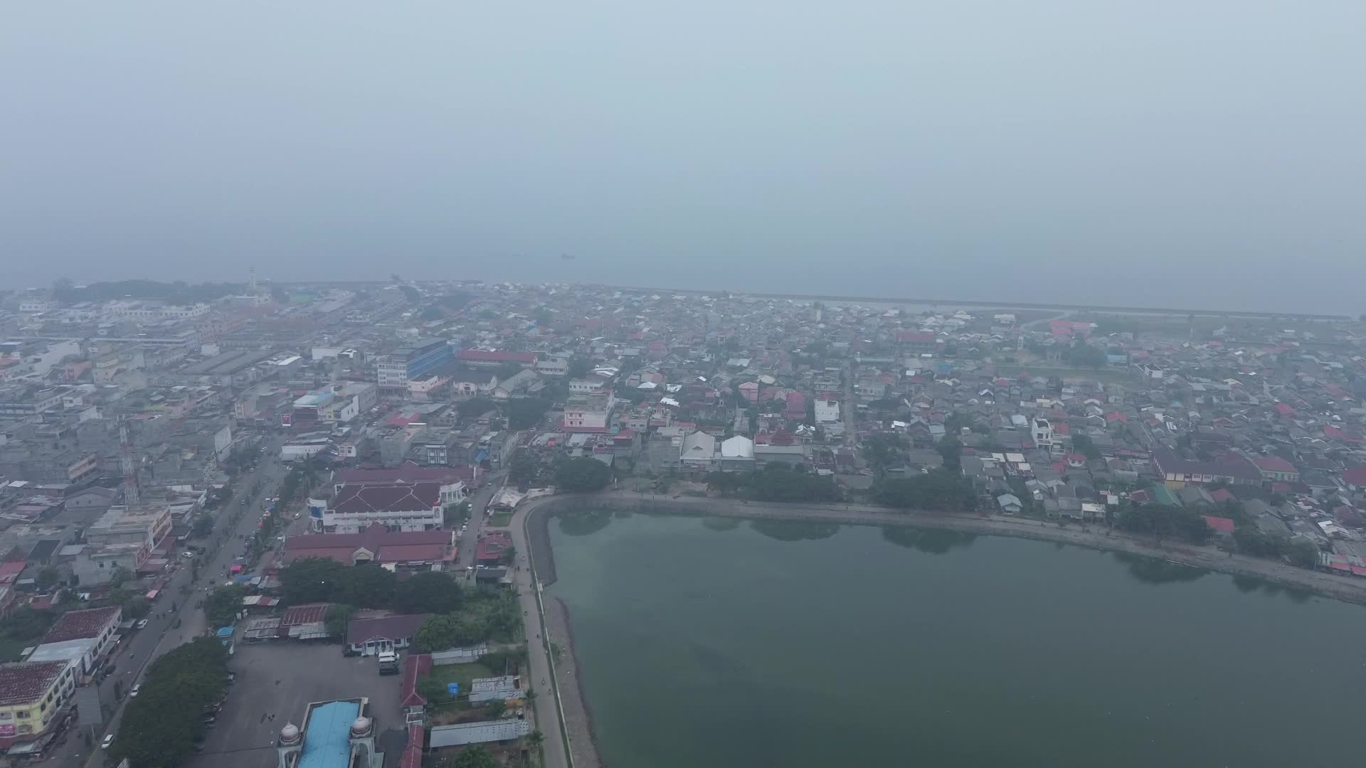 Wildfire Haze Begins Blanketing Aceh
