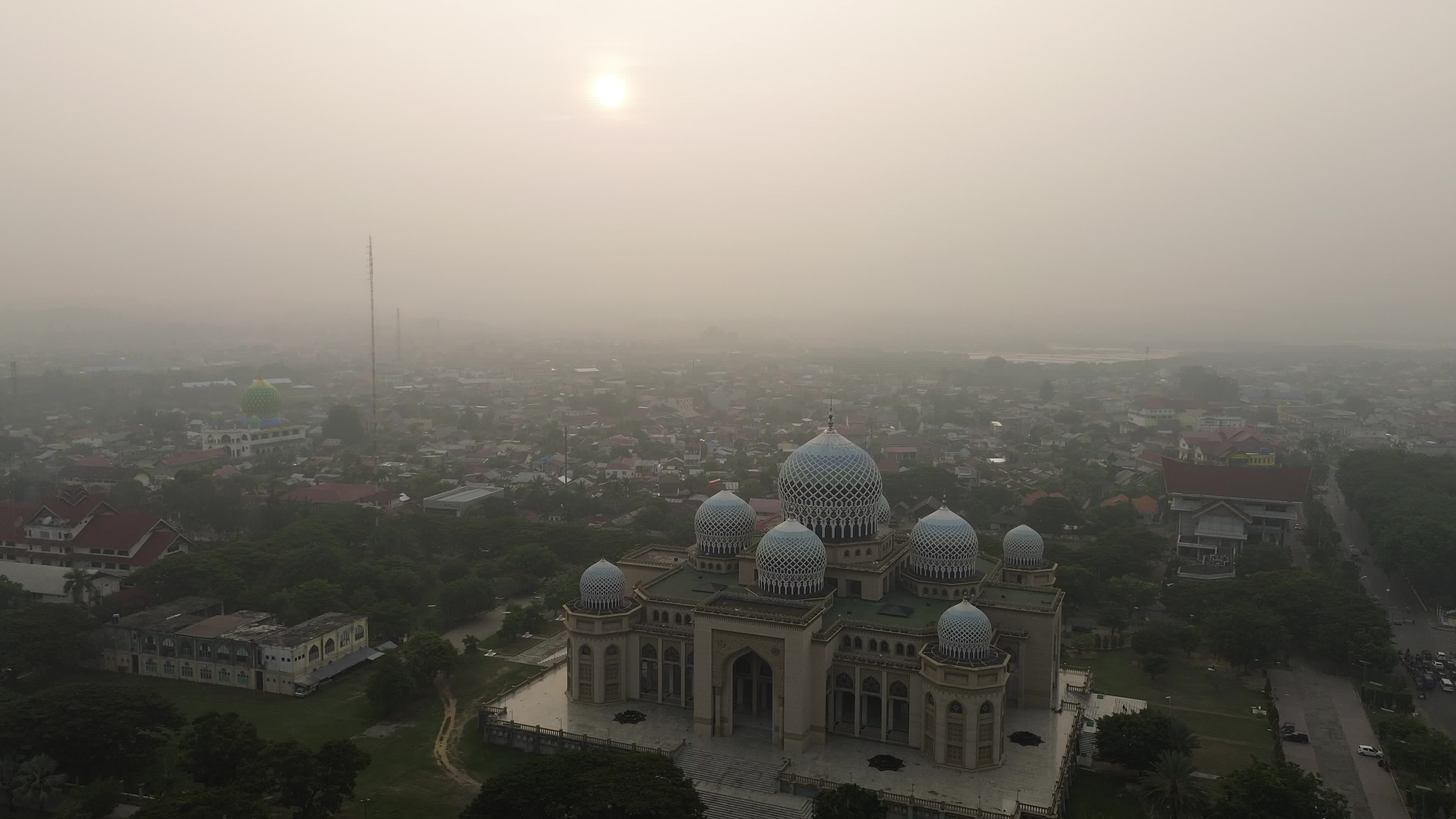 Wildfire Haze Begins Blanketing Aceh