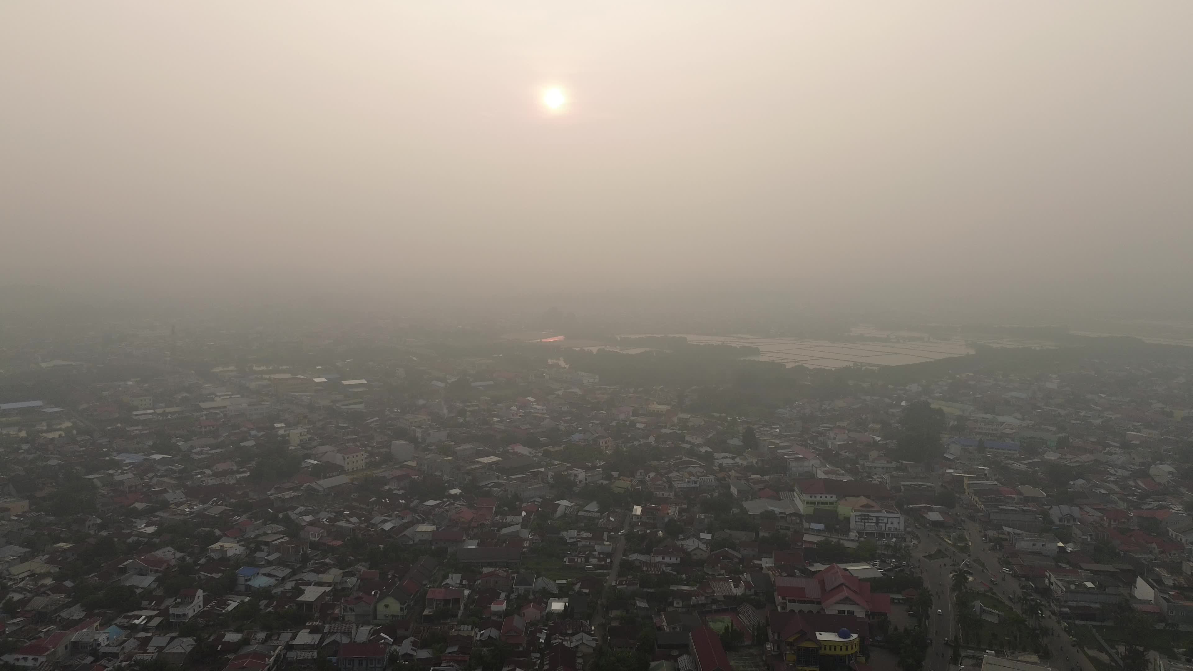 Wildfire Haze Begins Blanketing Aceh
