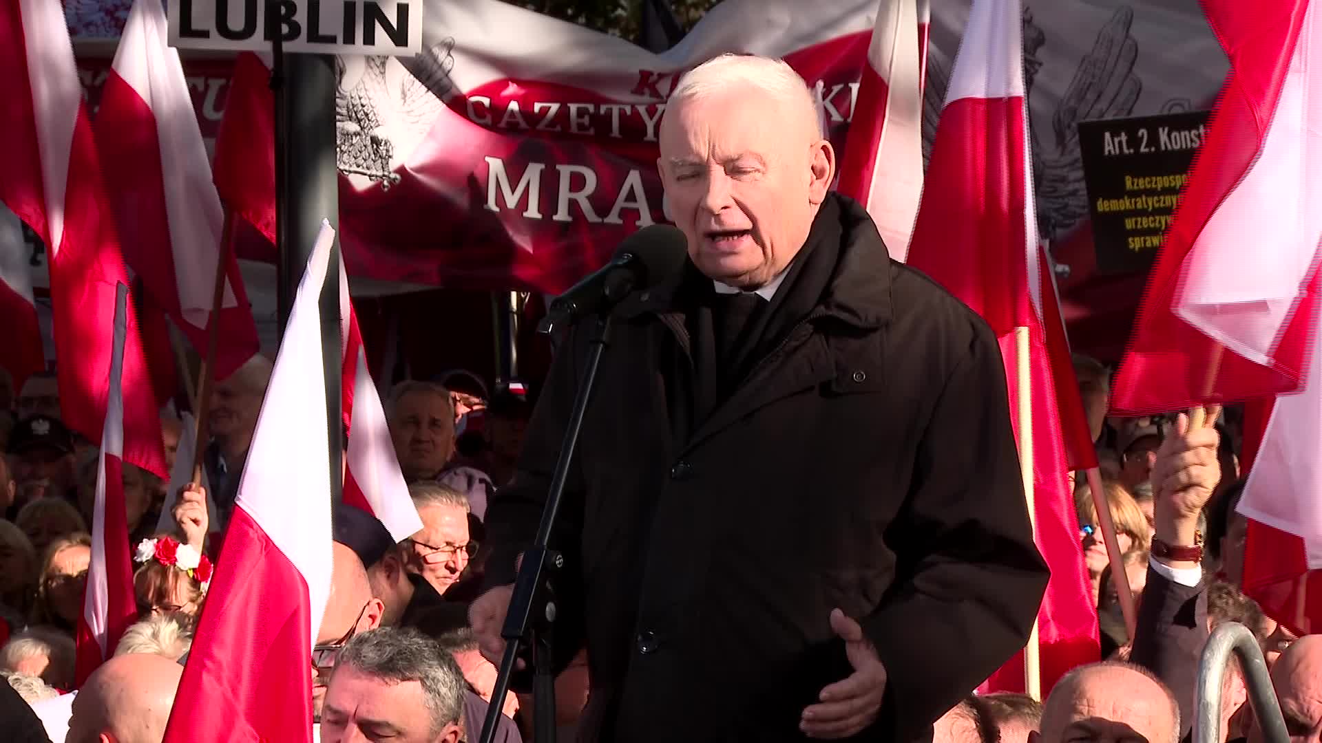 Poland: Kaczynski at opposition rally