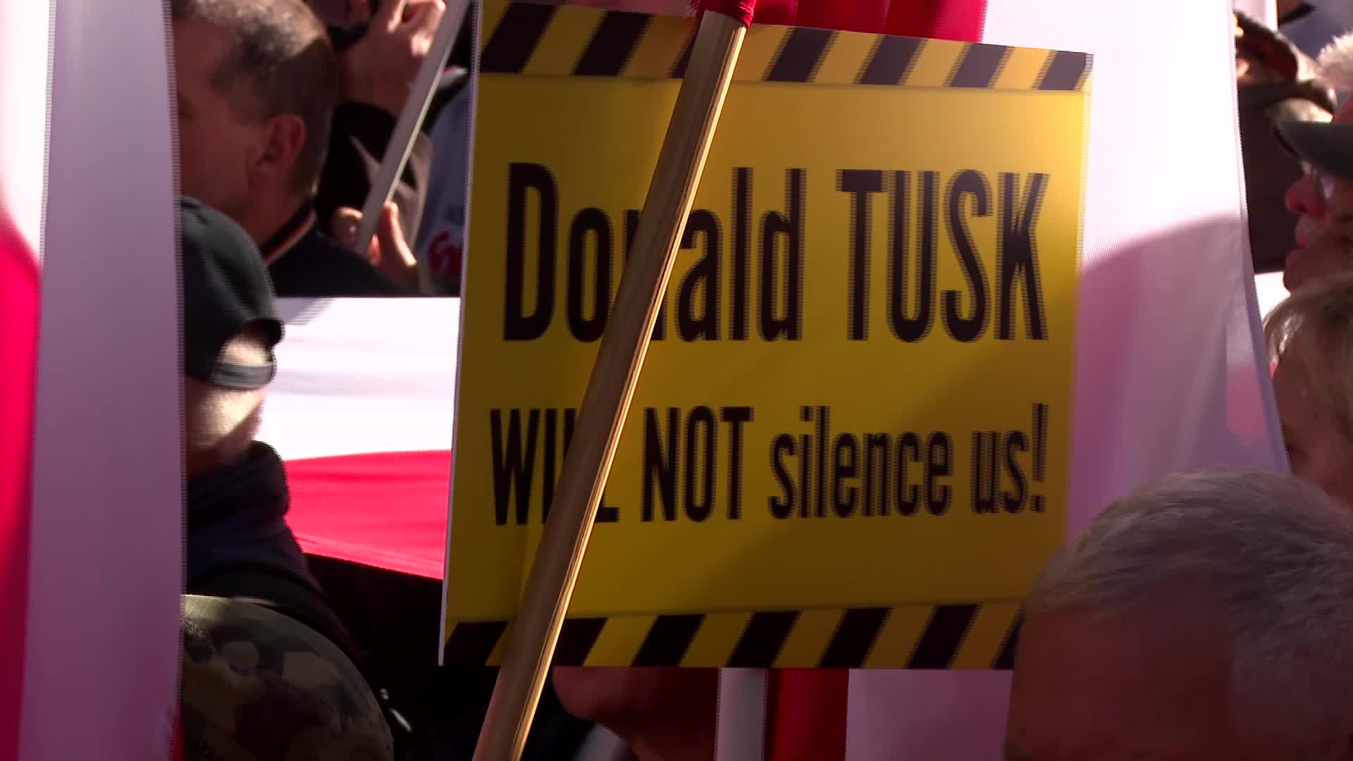 Poland: Kaczynski at opposition rally
