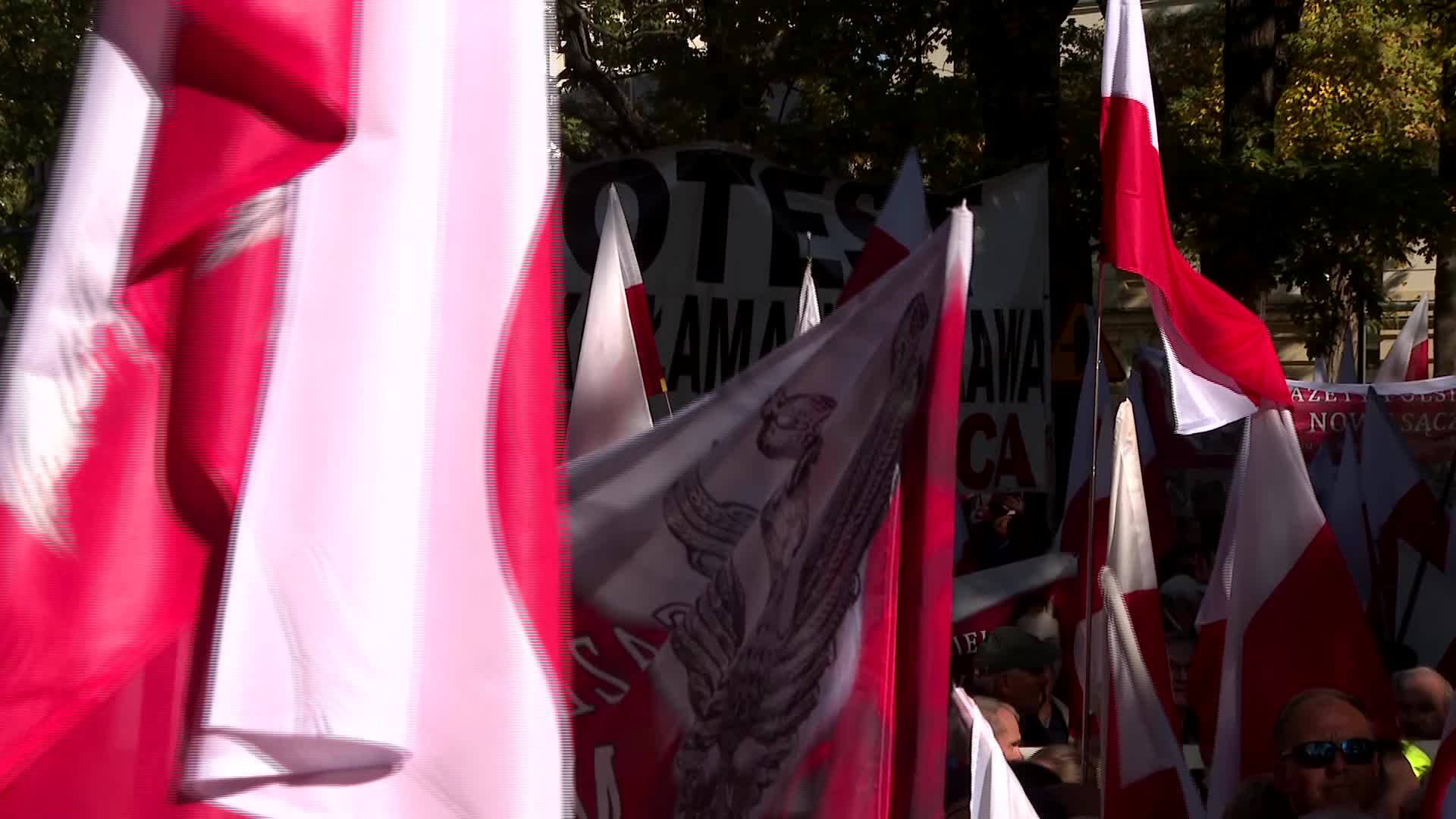 Poland: Kaczynski at opposition rally