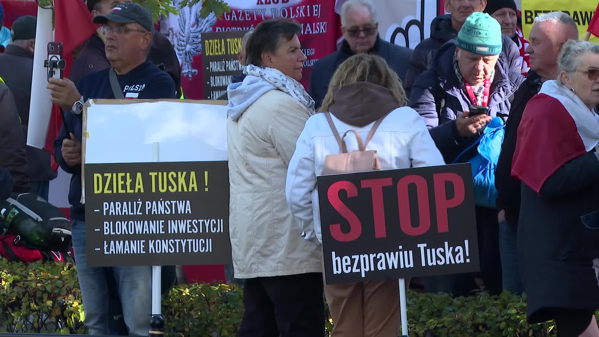 Poland: Kaczynski at opposition rally