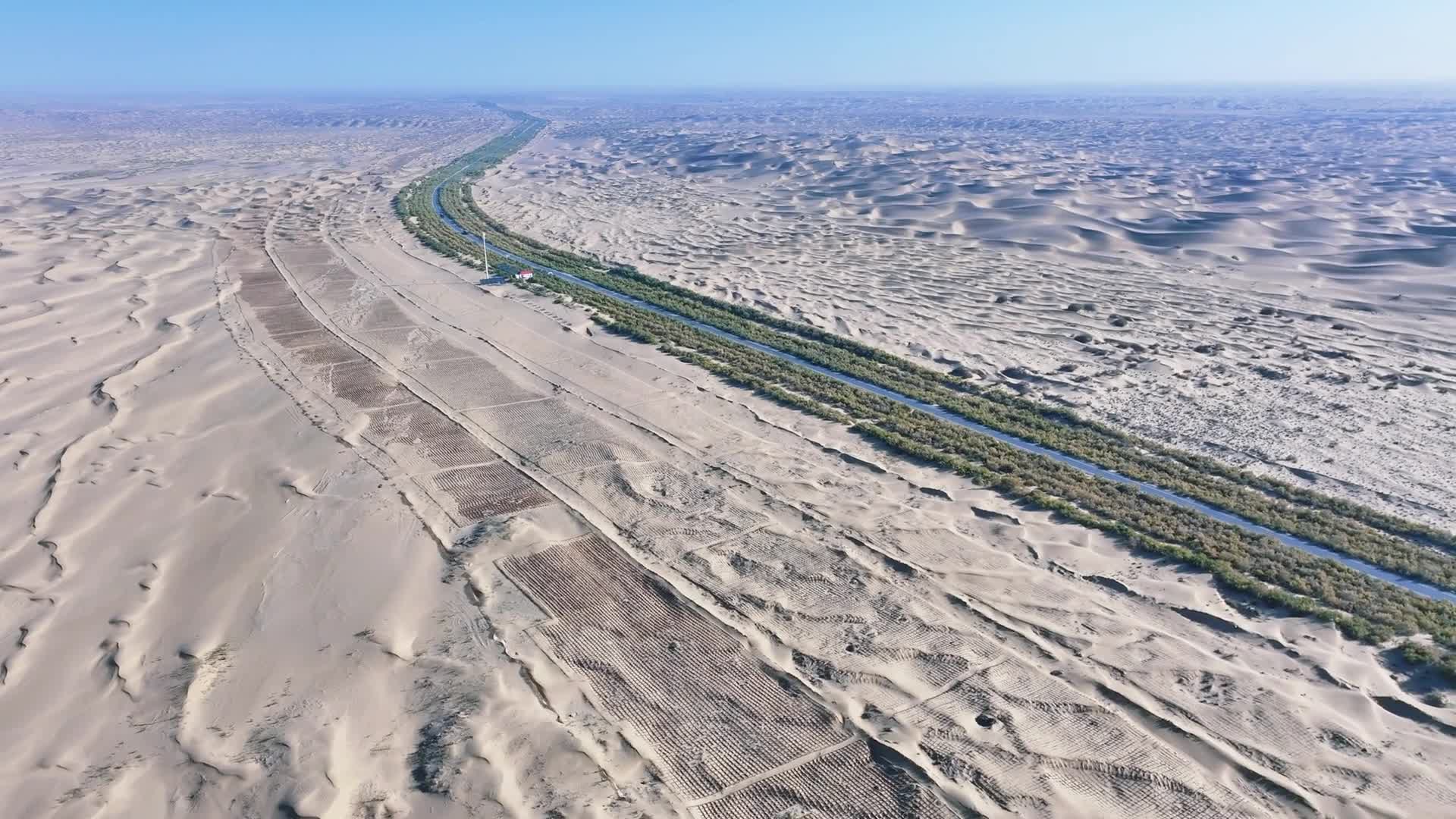 Tarim Desert Highway - 10/18/2026