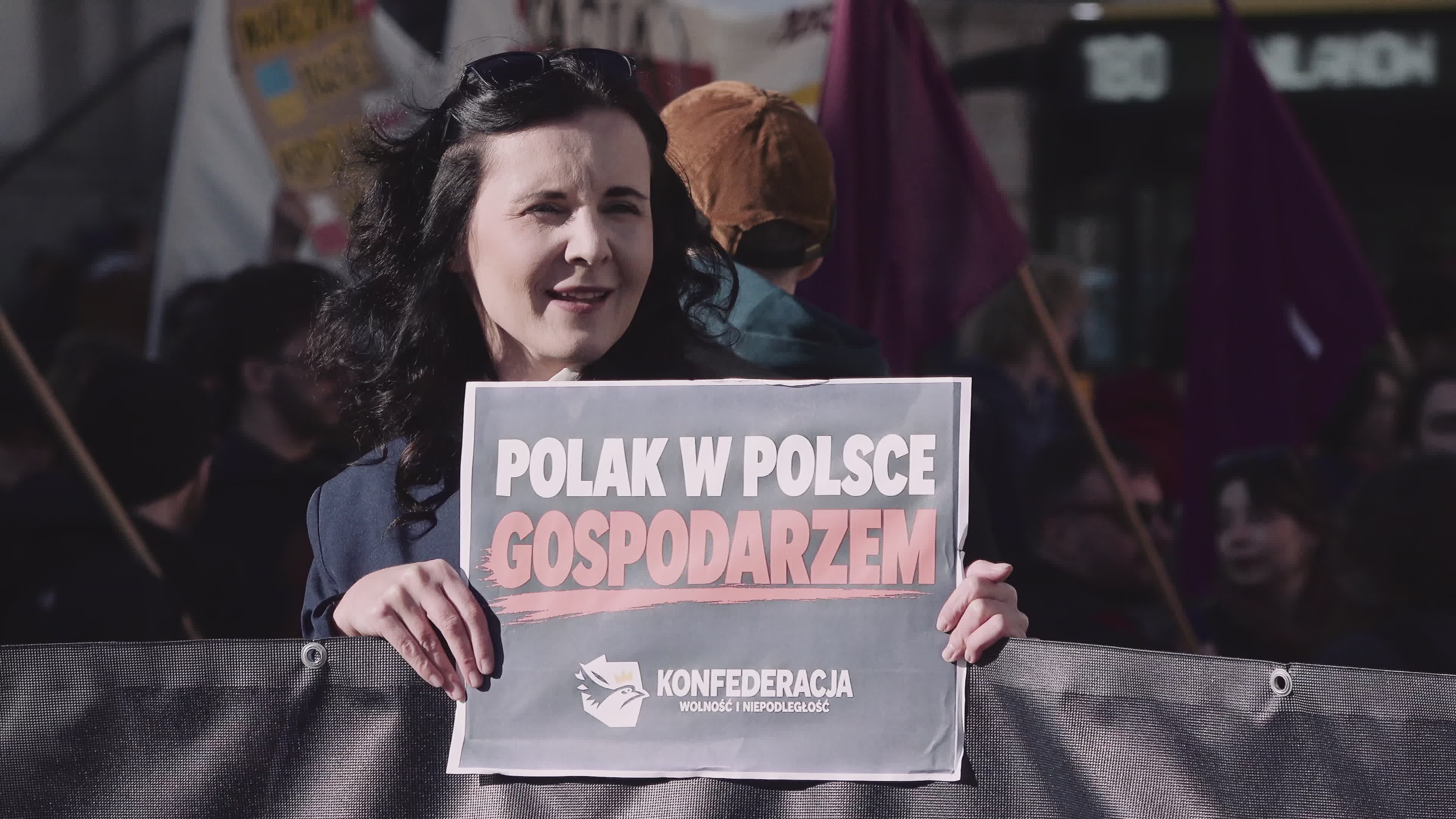 Poles rally in solidarity with Ukrainians in Warsaw