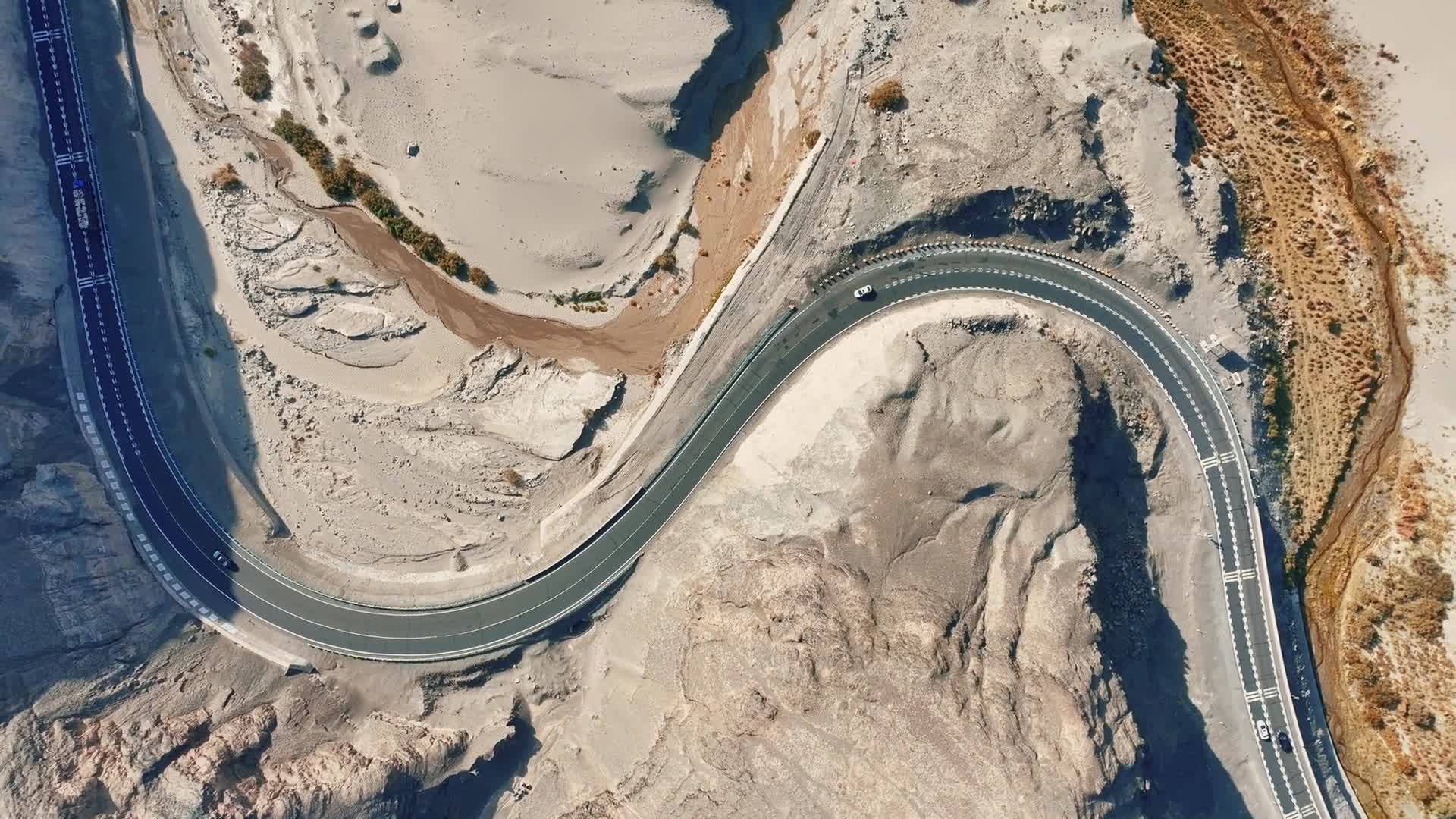 Turpan-Hotan Expressway G3012 - 10/20/2026