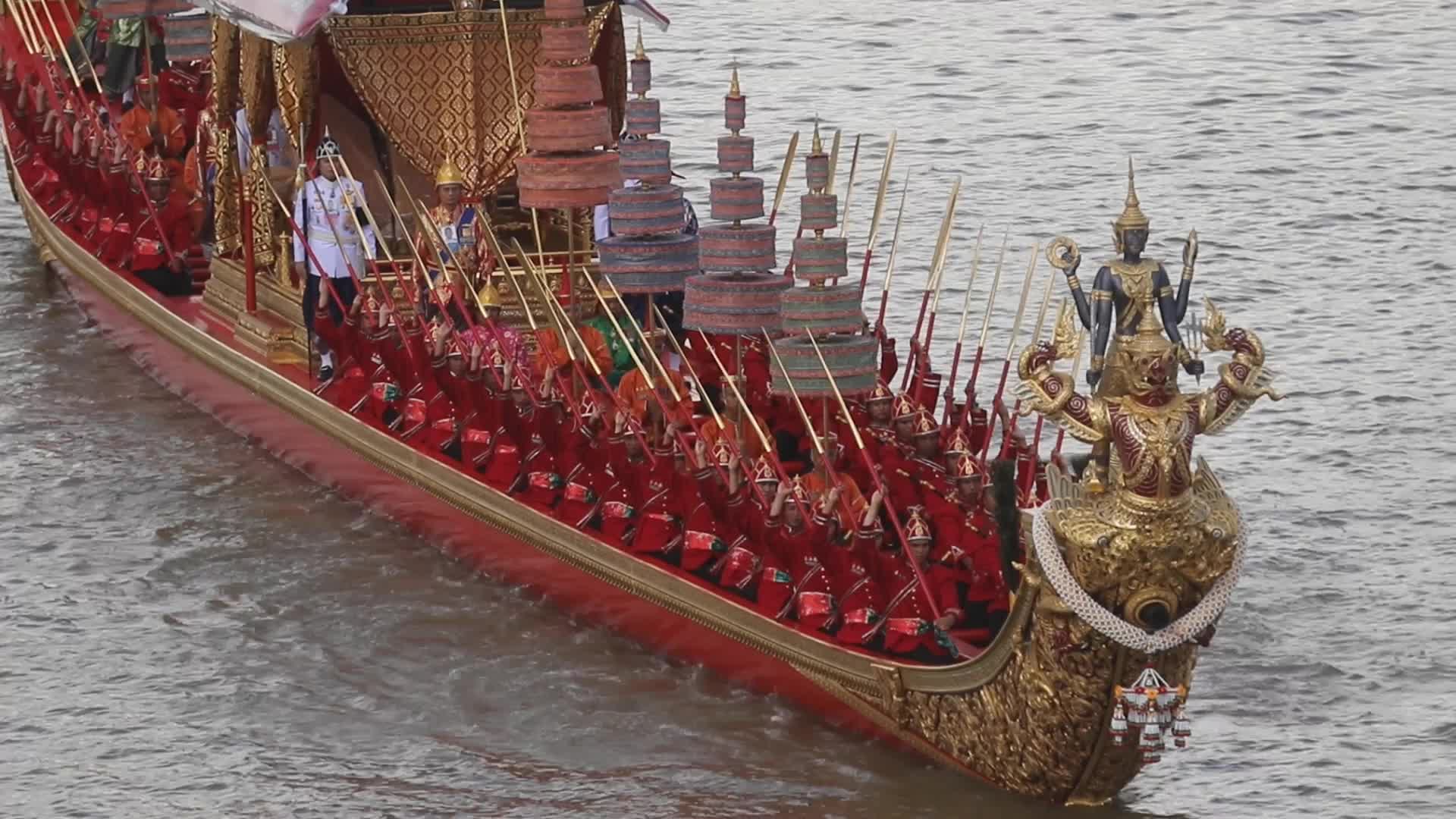 The rehearsal of Royal Barge procession.