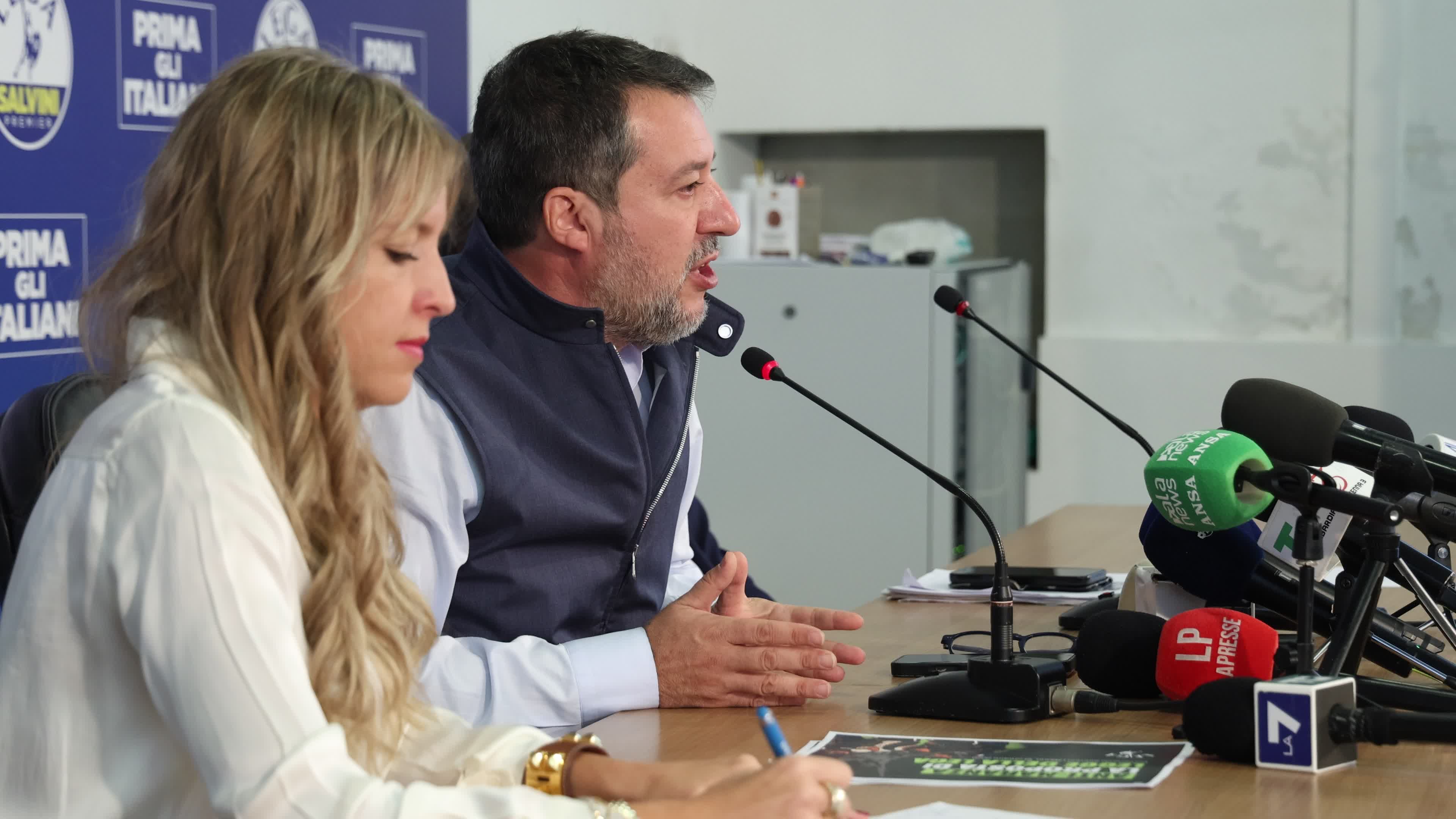 The Lega press conference to present the new bill on citizenship and the anti-Maranza provision