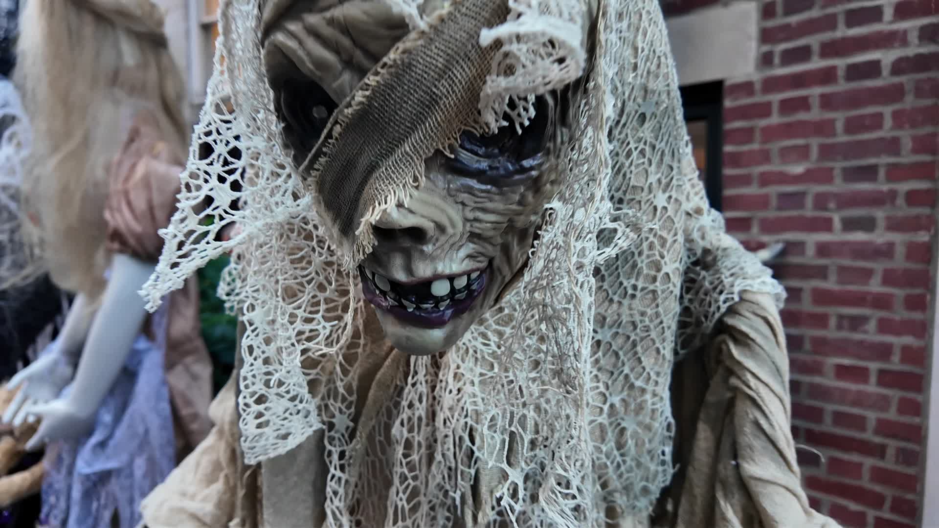 New York City Halloween Homes