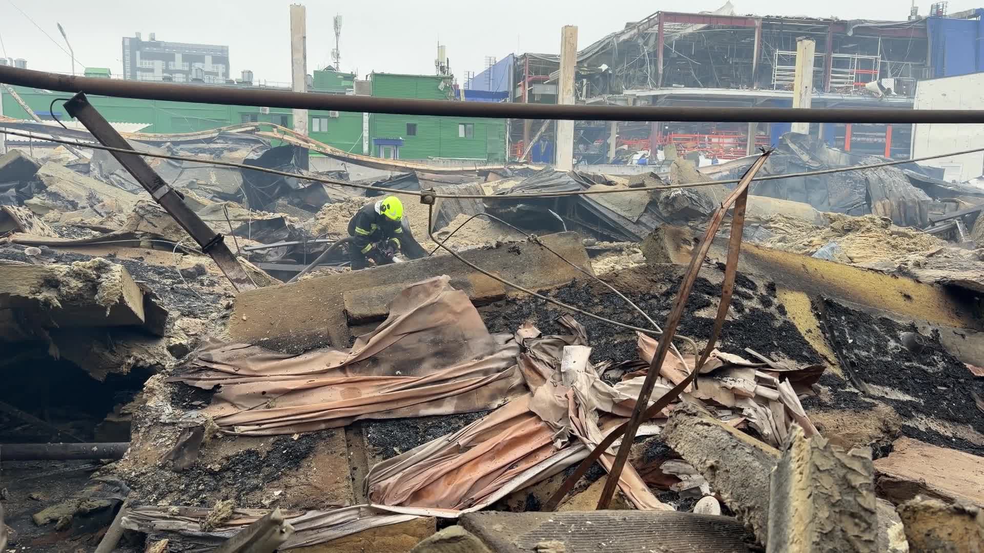 The aftermath of a Russian attack on several shopping centers in Kyiv - 10/22/2026