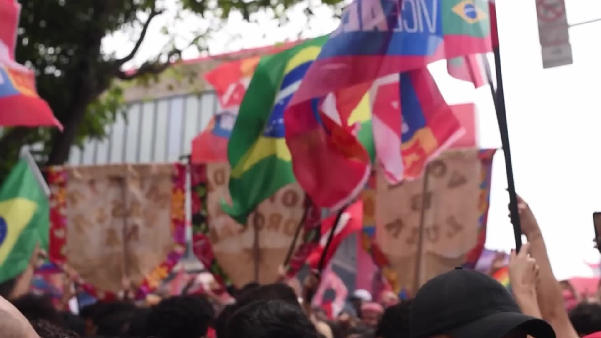 Supporters march on Paulista Avenue at Lula’s last campaign rally before Brazil’s runoff