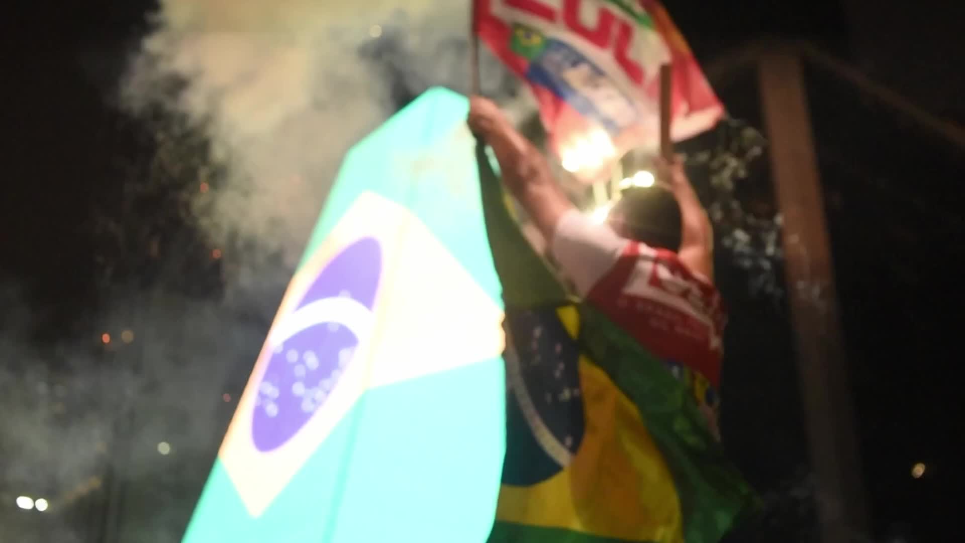 Tears of joy and relief as Lula’s reelection is confirmed on Paulista Avenue