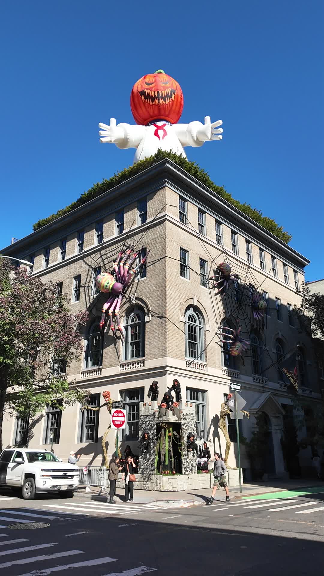 New York City Halloween Houses