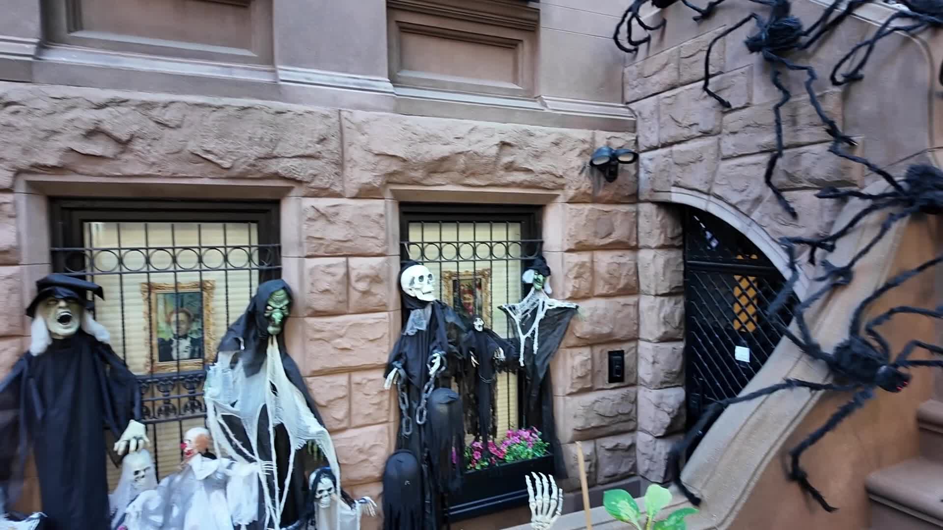 New York City Halloween Houses