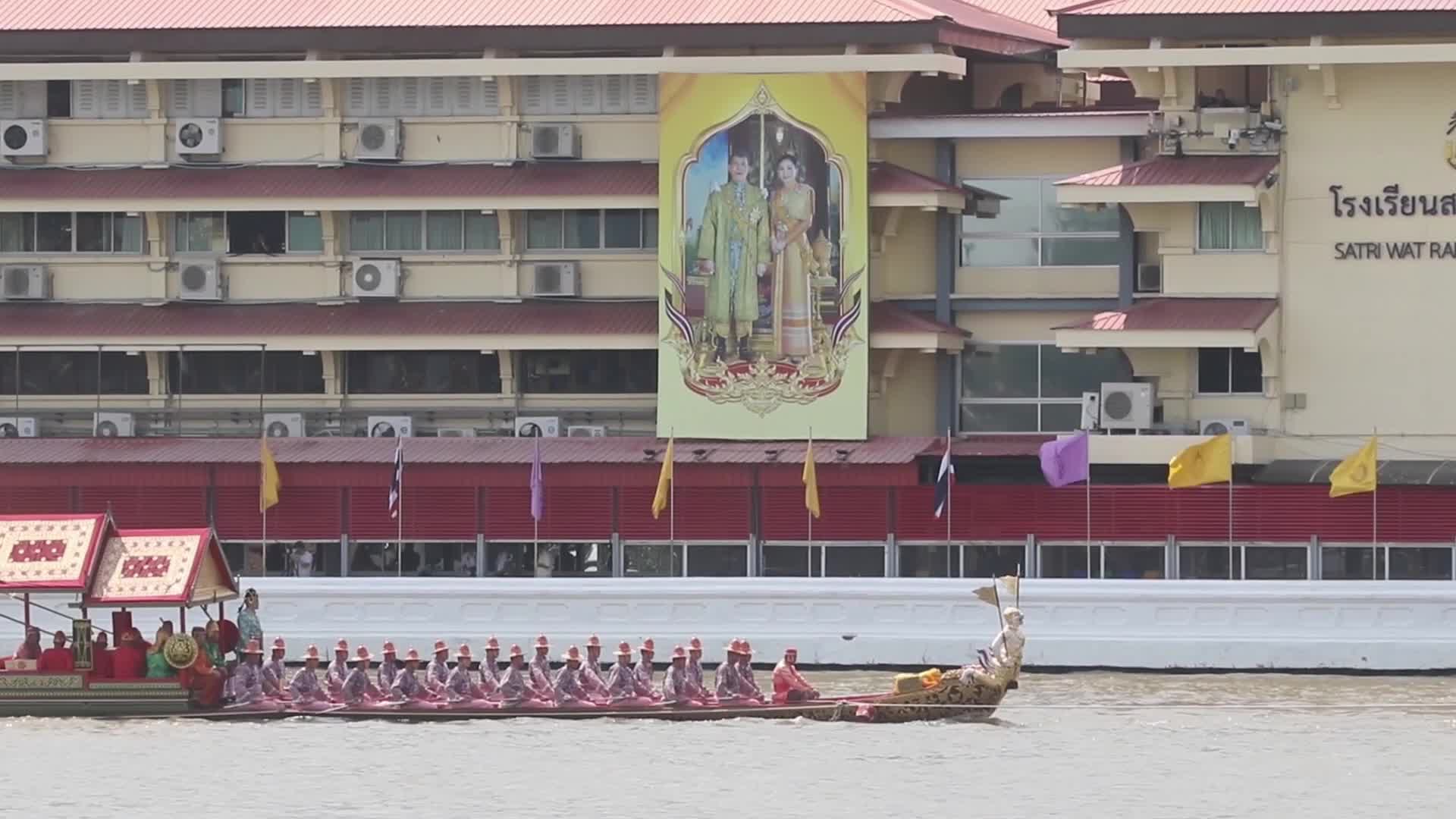 Thailand-Royal-Barge-Rehearsal