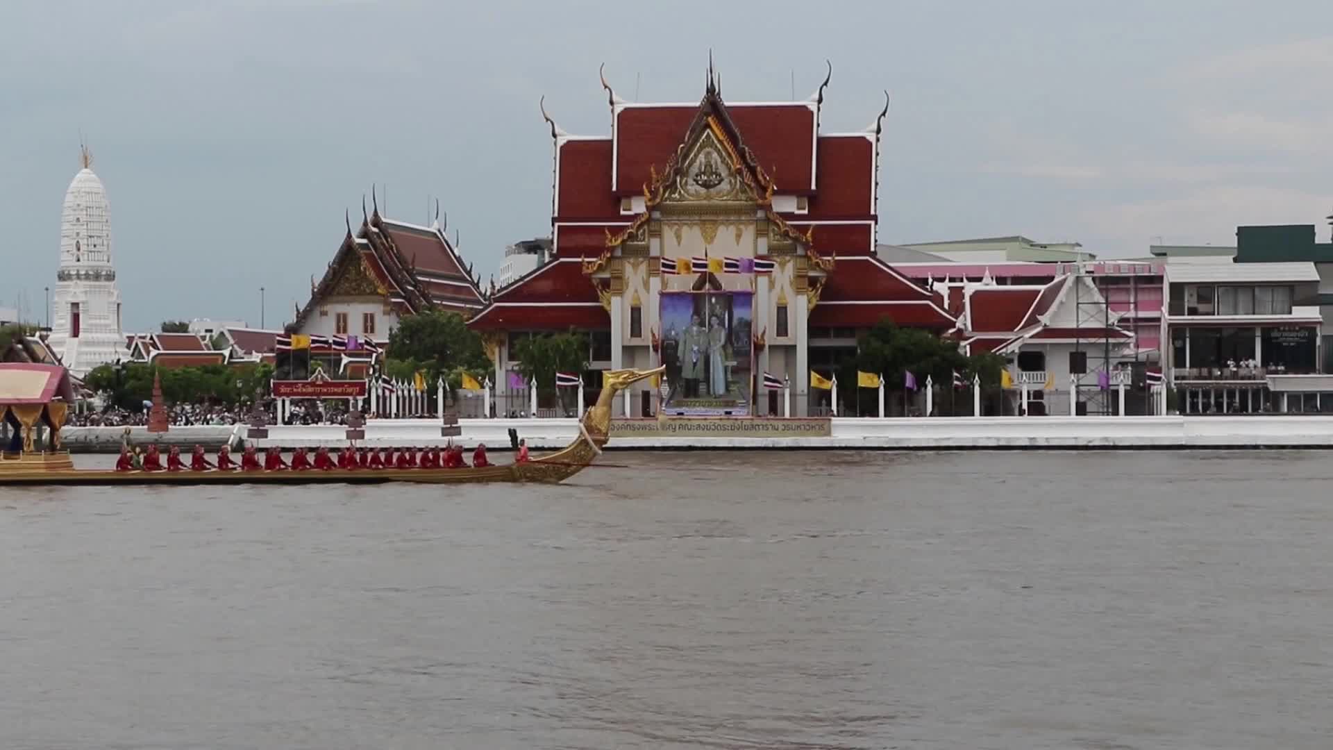 Thailand-Royal-Barge-Rehearsal