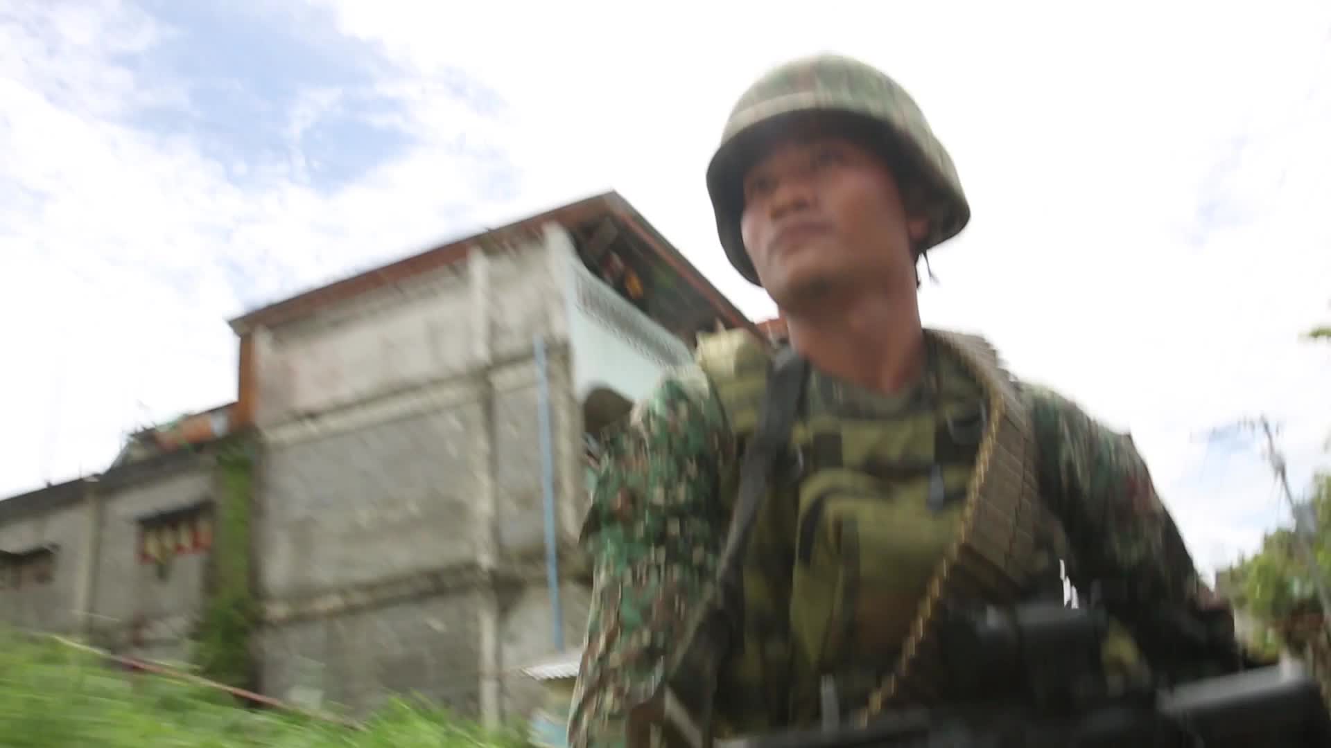 Philippines Battles To Retake City From Islamist Rebels