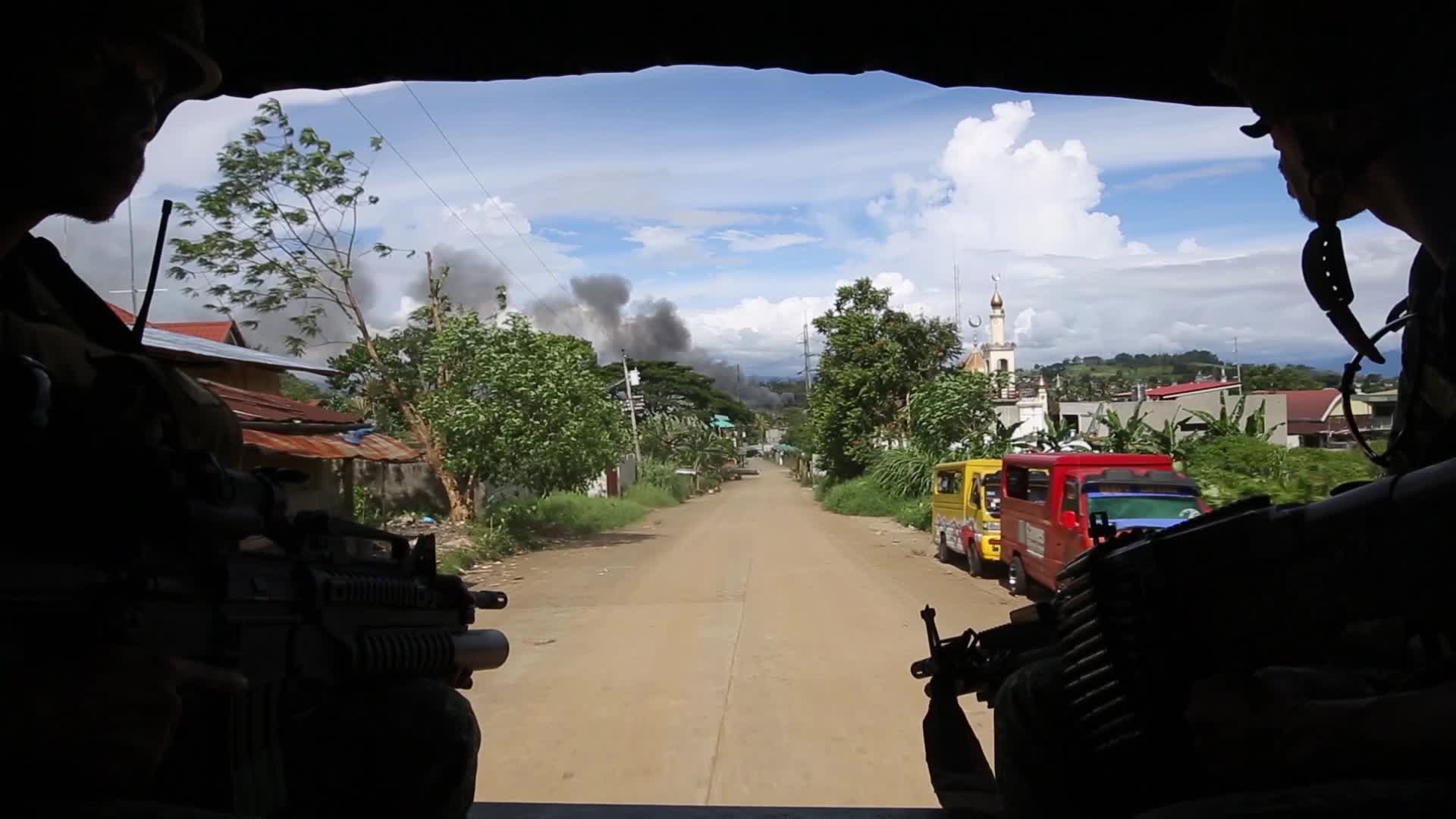 Philippines Battles To Retake City From Islamist Rebels