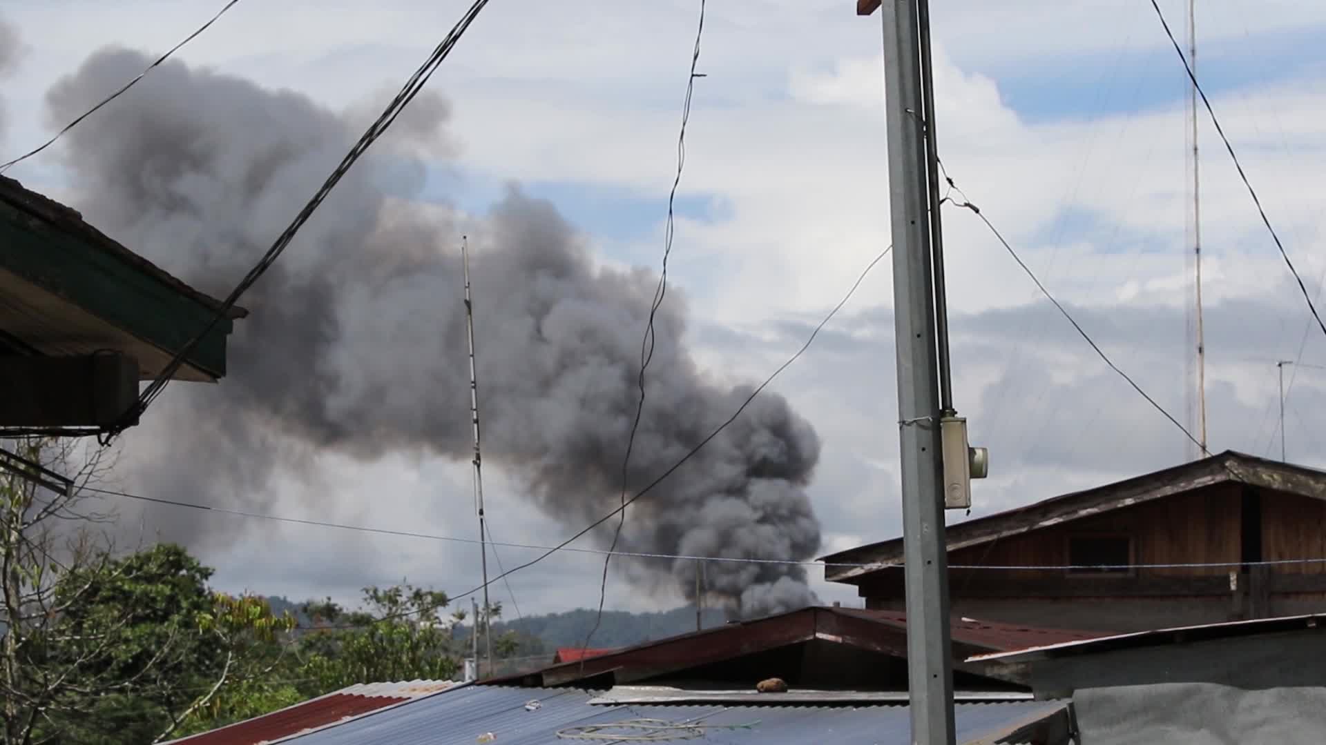 Philippines Battles To Retake City From Islamist Rebels