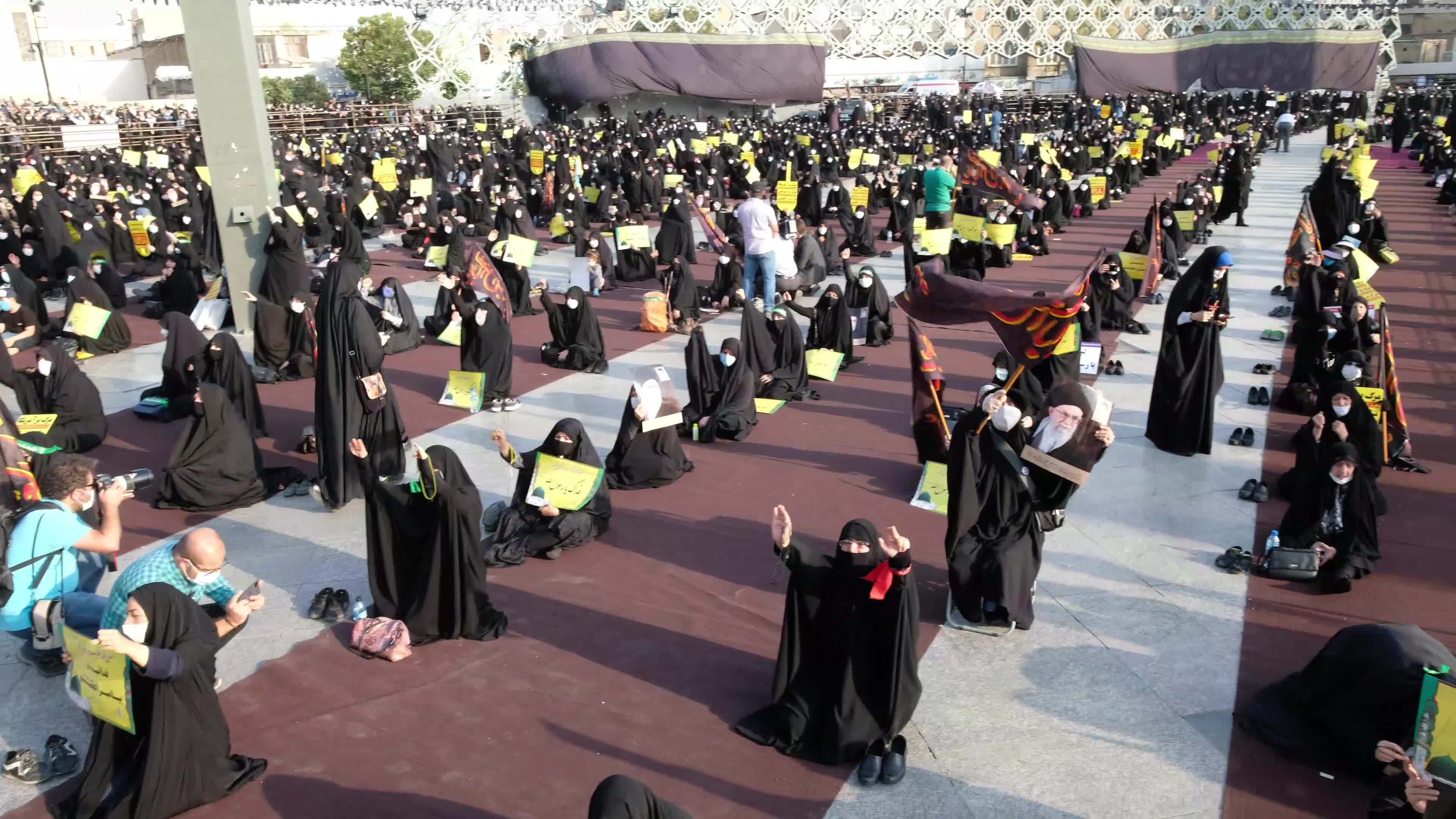 Reaction against a cartoon of Prophet Mohammad re-published by Charlie Hebdo magazine, in Tehran