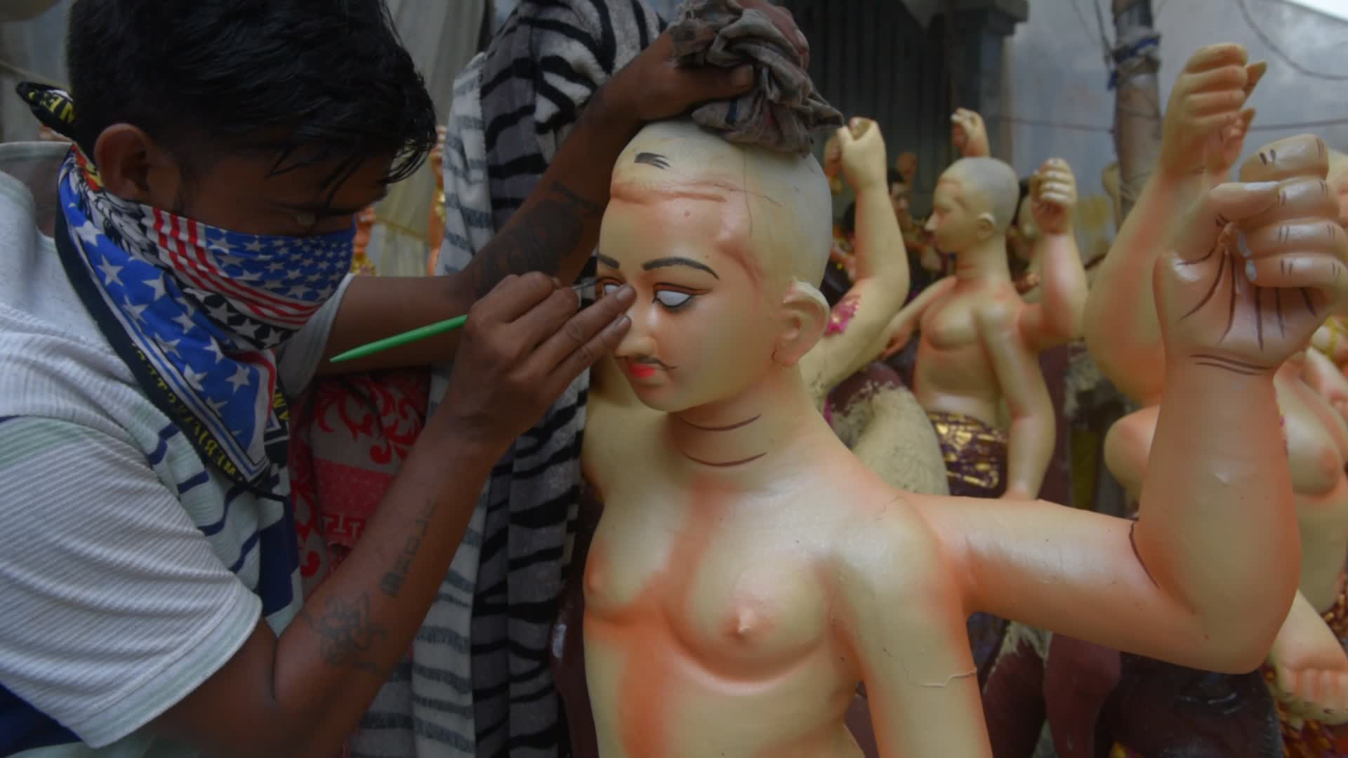 Preparation Of Vishawakarma Puja Amid Coronavirus Emergency In Kolkata
